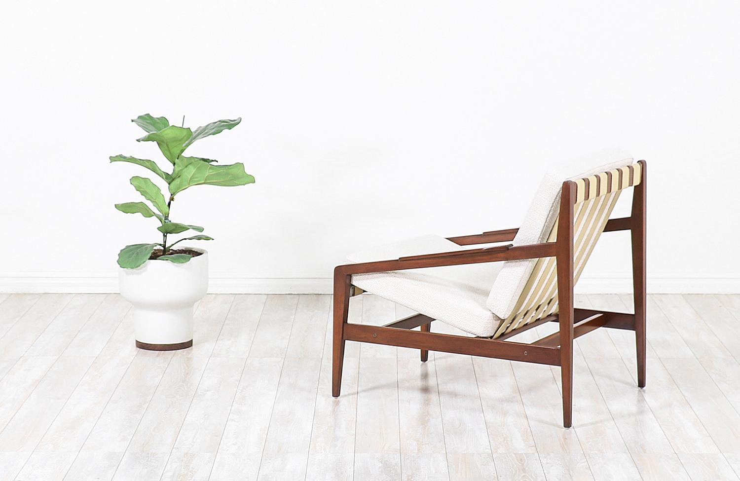 Danish Ib Kofod-Larsen Lounge Chair Selig