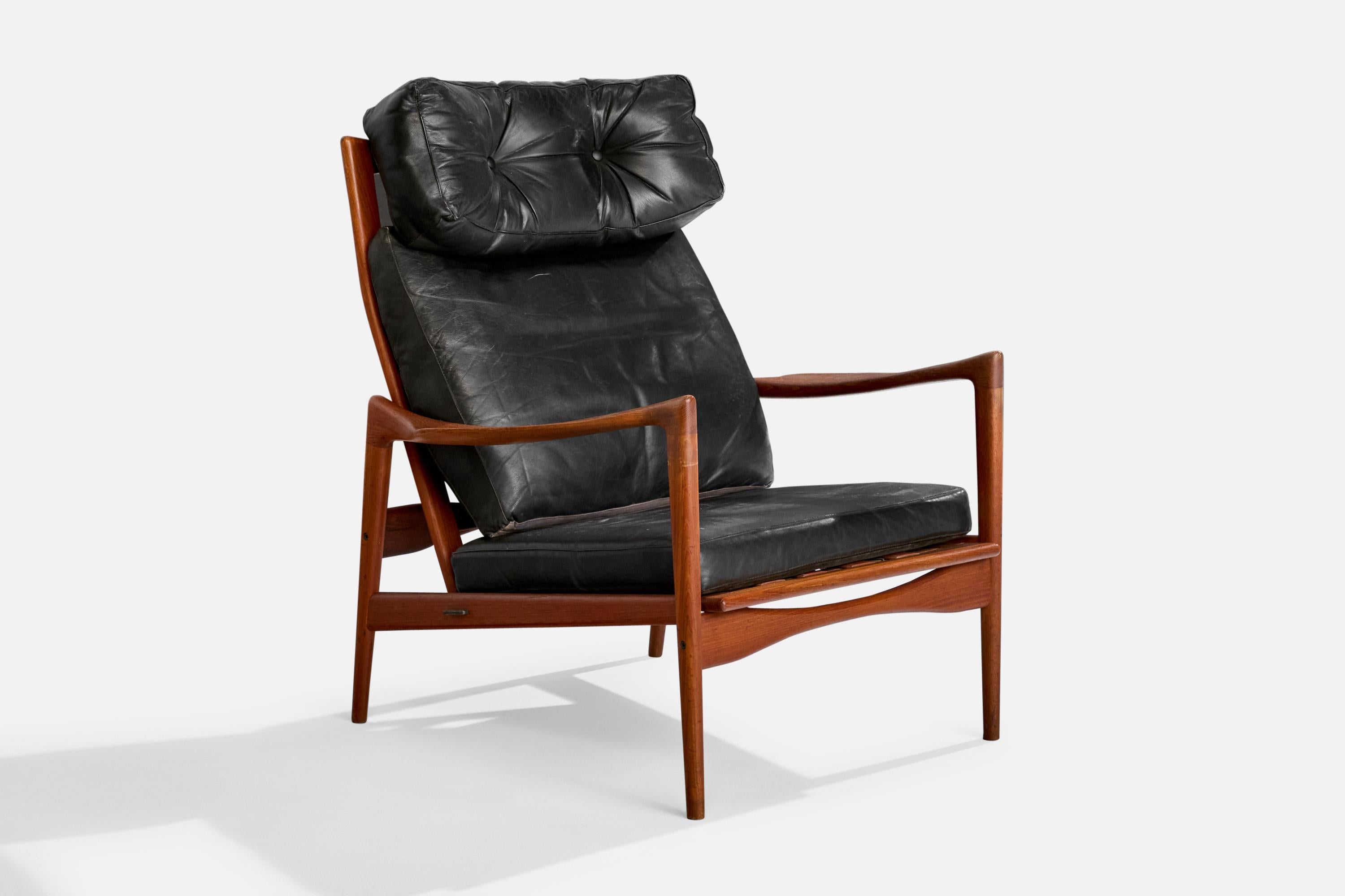 Ib Kofod-Larsen, Chaises longues, teck, cuir, Suède, années 1950 en vente 9