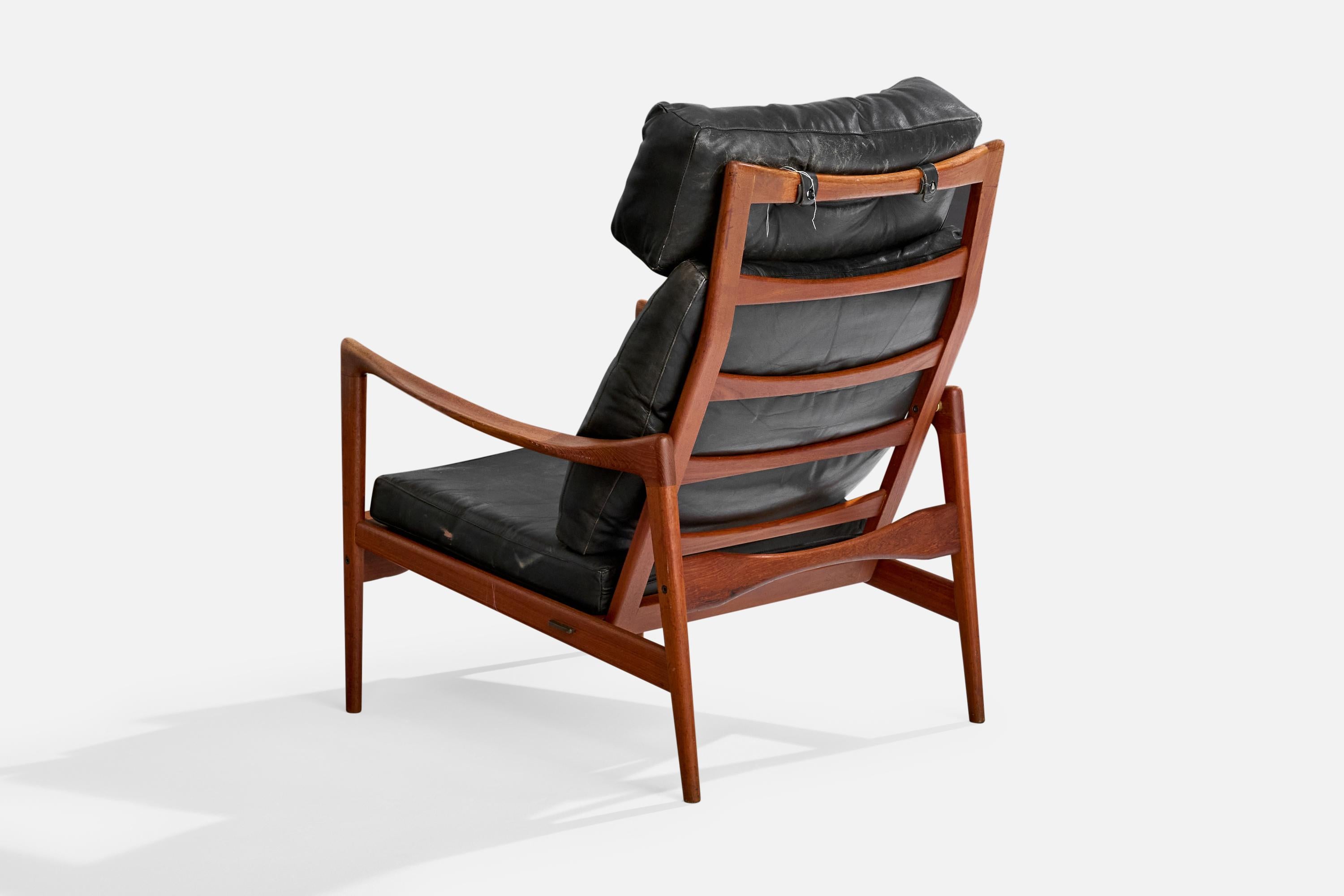 Ib Kofod-Larsen, Chaises longues, teck, cuir, Suède, années 1950 en vente 10