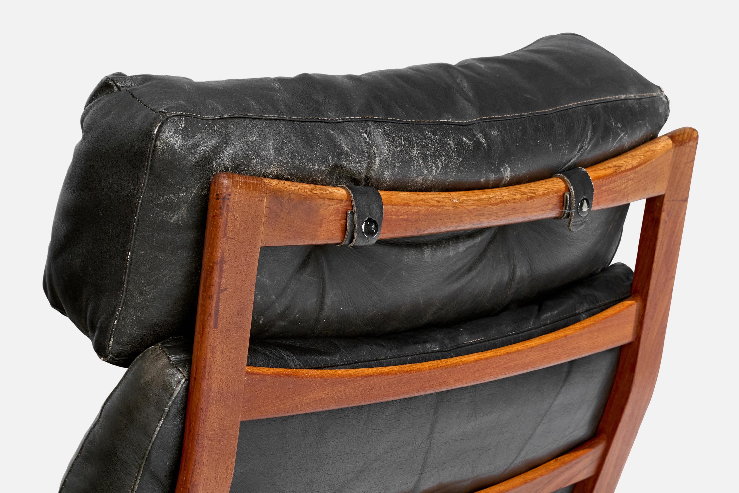 Scandinave moderne Ib Kofod-Larsen, Chaises longues, teck, cuir, Suède, années 1950 en vente