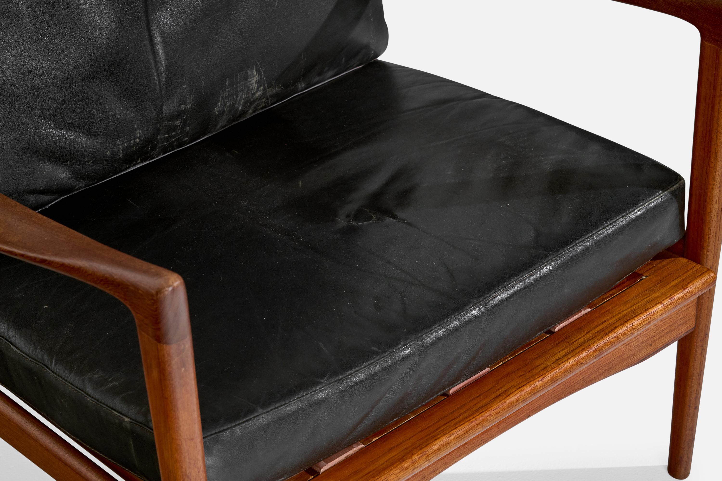 Ib Kofod-Larsen, Chaises longues, teck, cuir, Suède, années 1950 en vente 1