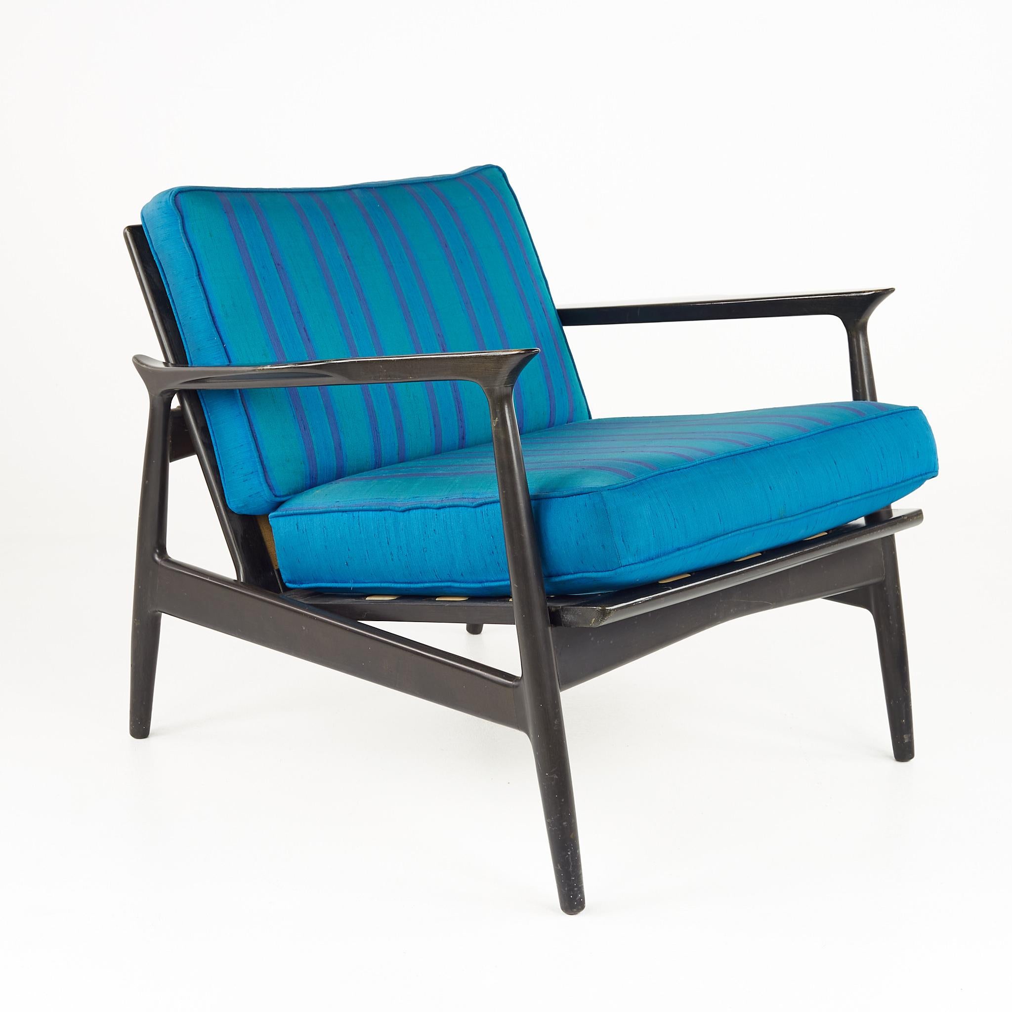 IB Kofod Larsen MCM Ebonized and Grasscloth Danish Lounge Chairs, Pair In Good Condition In Countryside, IL