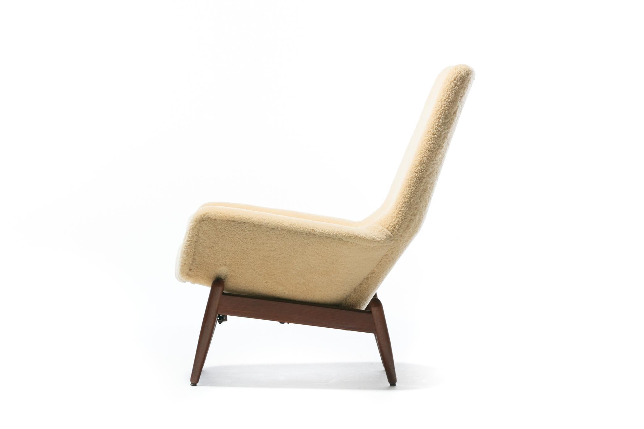 Ib Kofod Larsen Oatmeal Sheepskin & Walnut Reclining Lounge Chair & Ottoman  For Sale 9
