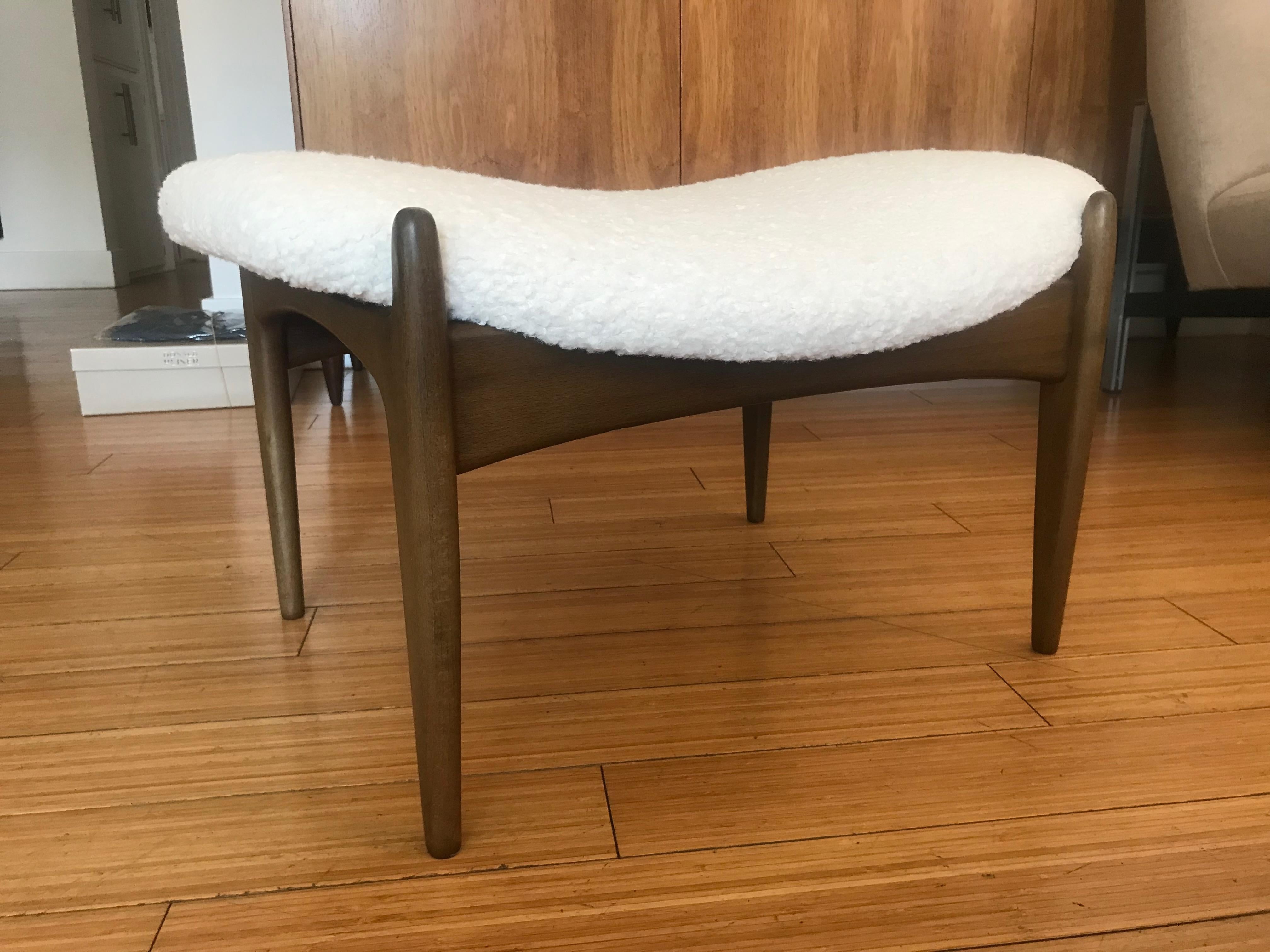 Classic Danish modern design
Curved wood seat with new boucle upholstery on mahogany wood base
Great for random seating or pair with 'Elizabeth' lounge chair.
 
