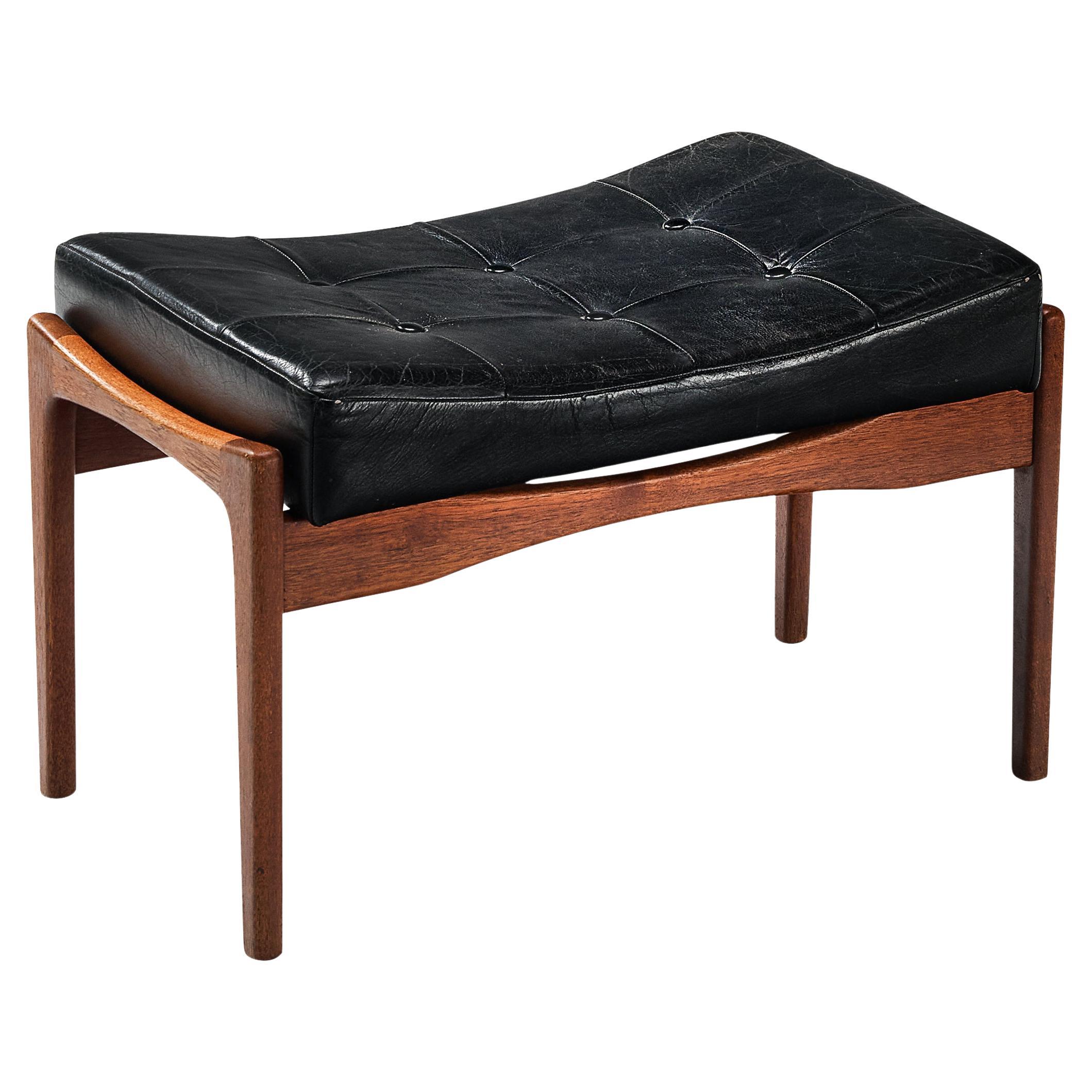 Pouf ou tabouret Ib Kofod-Larsen en teck et cuir 