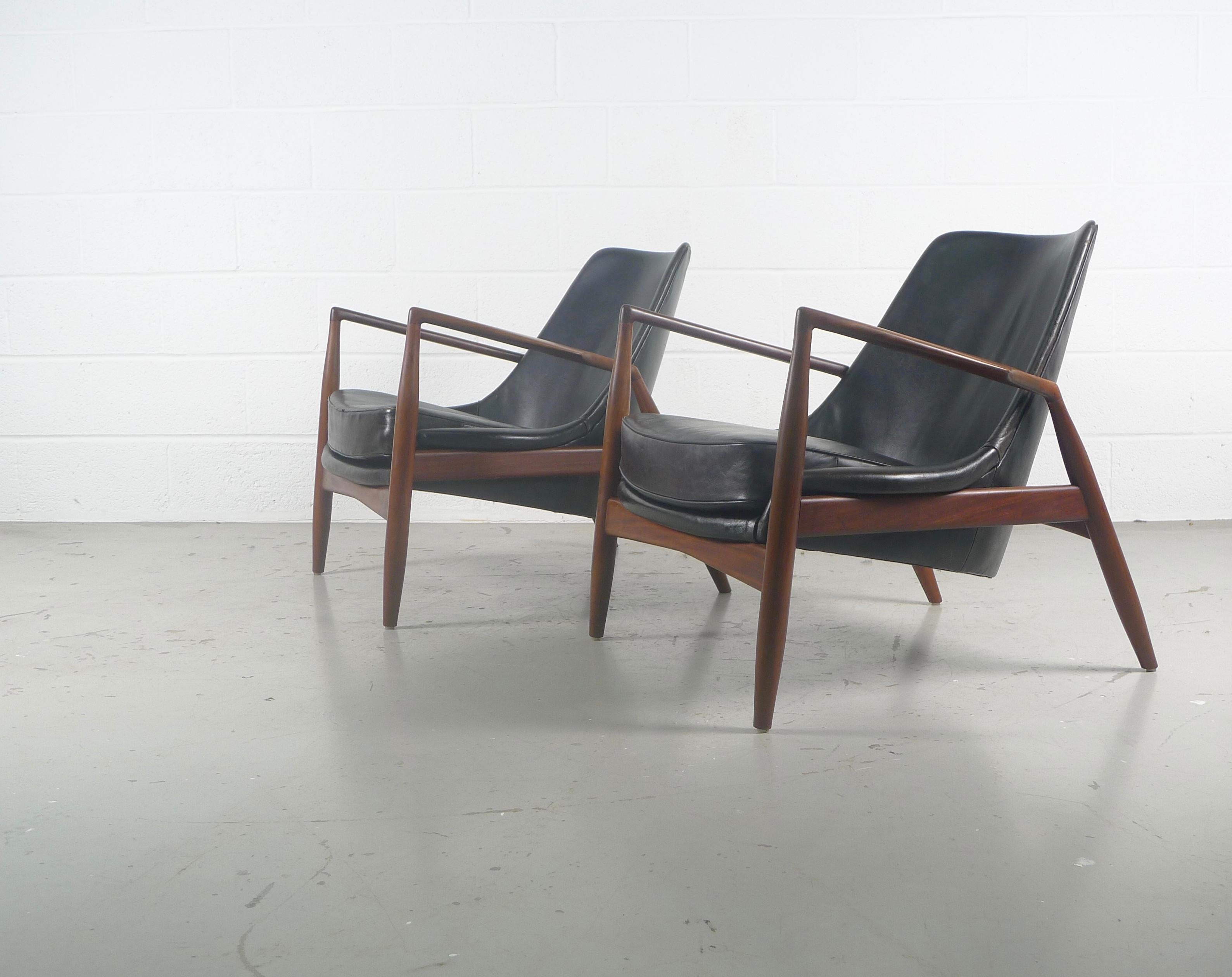 Ib Kofod-Larsen, Pair of Black Leather Seal Armchairs for OPE, Sweden, 1956 6