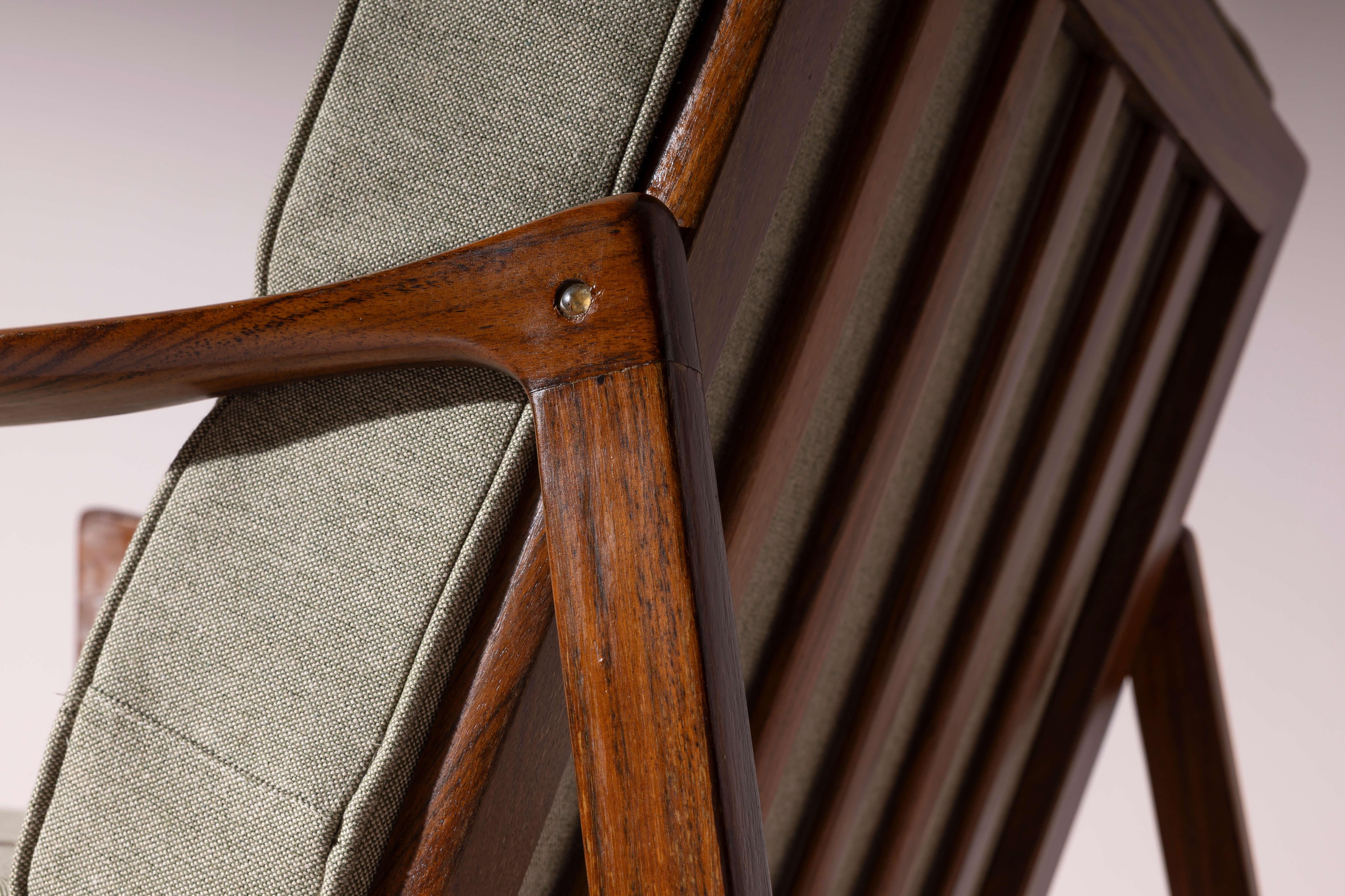 Milieu du XXe siècle Ib Kofod-Larsen, paire de fauteuils Canditate, Danemark, années 1950 en vente