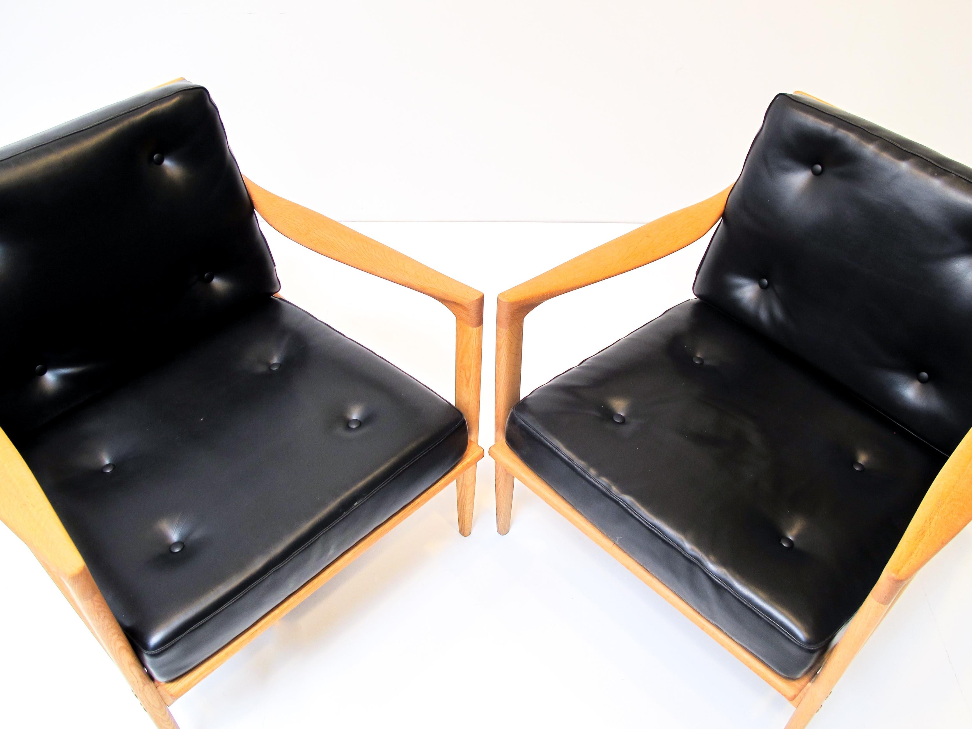 Ib Kofod-Larsen Pair of Easy Chairs Model Kandidaten, 1960s for Ope Sweden For Sale 6