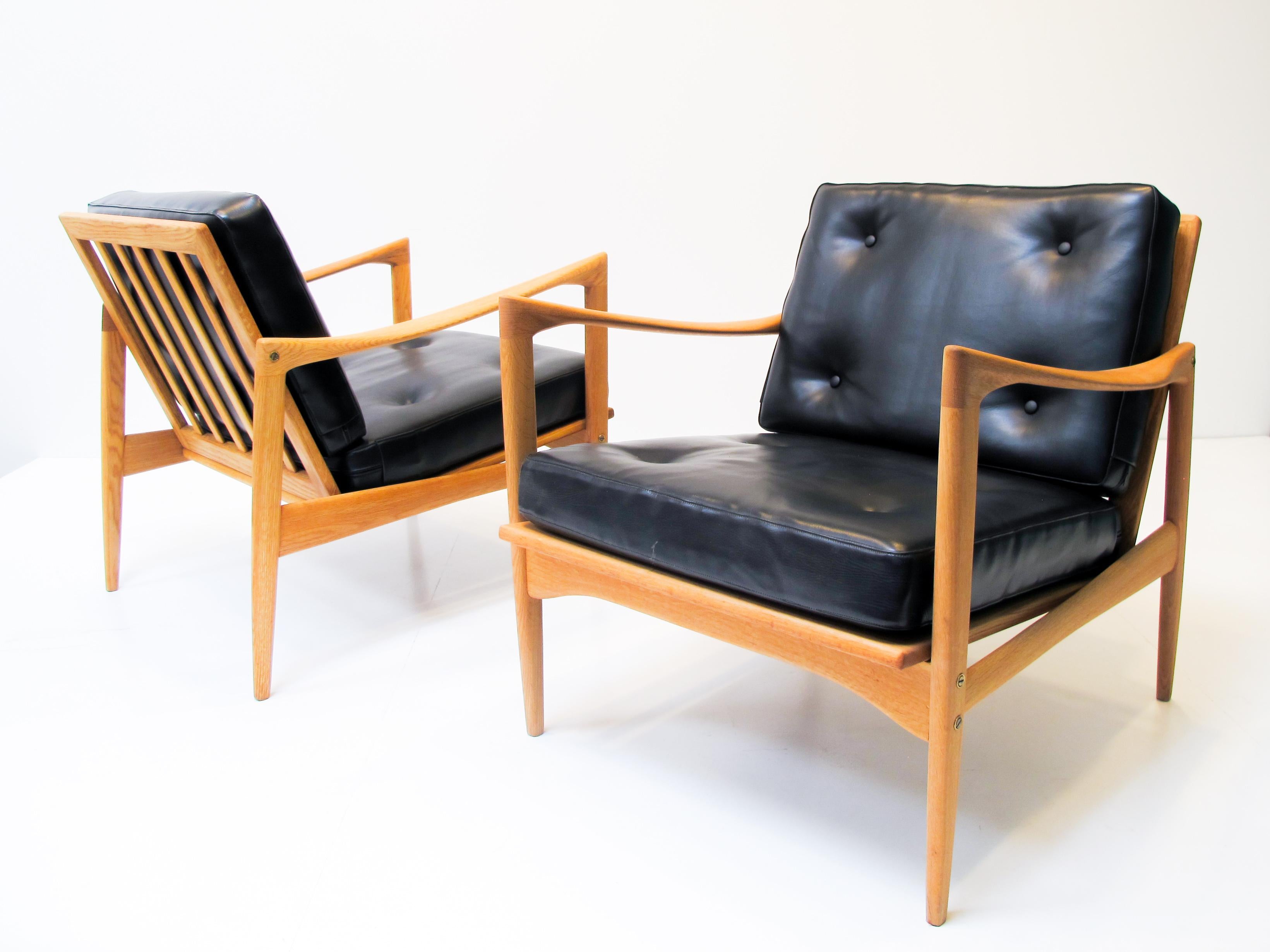 Scandinavian Modern Ib Kofod-Larsen Pair of Easy Chairs Model Kandidaten, 1960s for Ope Sweden For Sale