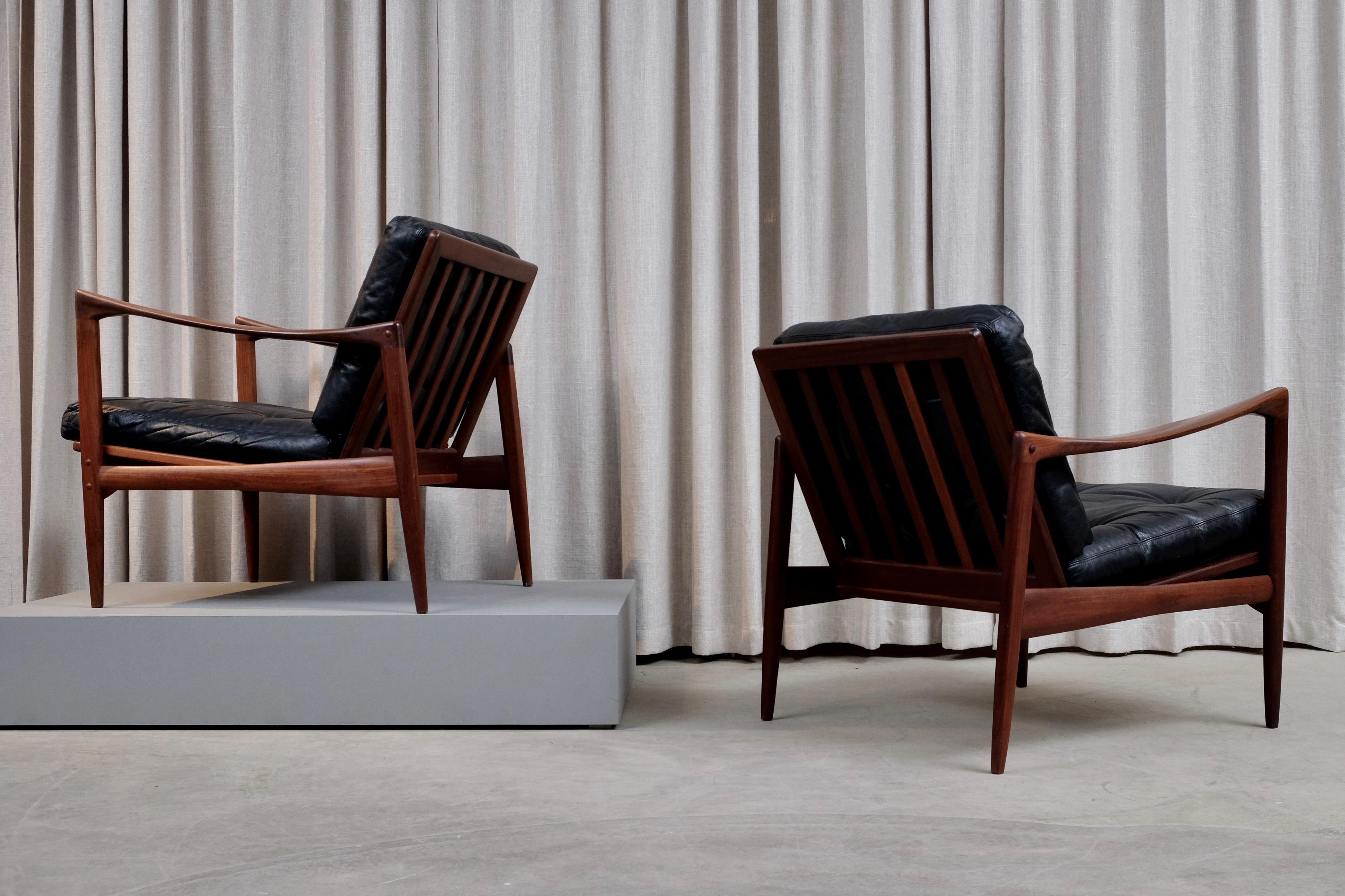 Ib Kofod-Larsen Pair of Easy Chairs Model Kandidaten, 1960s In Good Condition In Stockholm, SE
