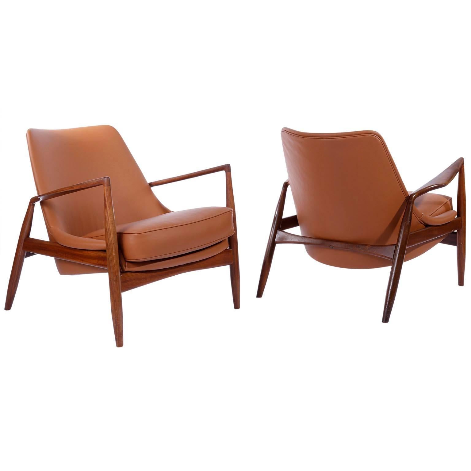 Ib Kofod-Larsen Pair of Seal Lounge Chairs in Teak Cognac Leather, Sweden, 1956 In Excellent Condition In Hausmannstätten, AT