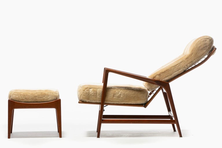 Ib Kofod-Larsen Palomino Sheepskin & Walnut Reclining Lounge Chair & Ottoman  For Sale 8