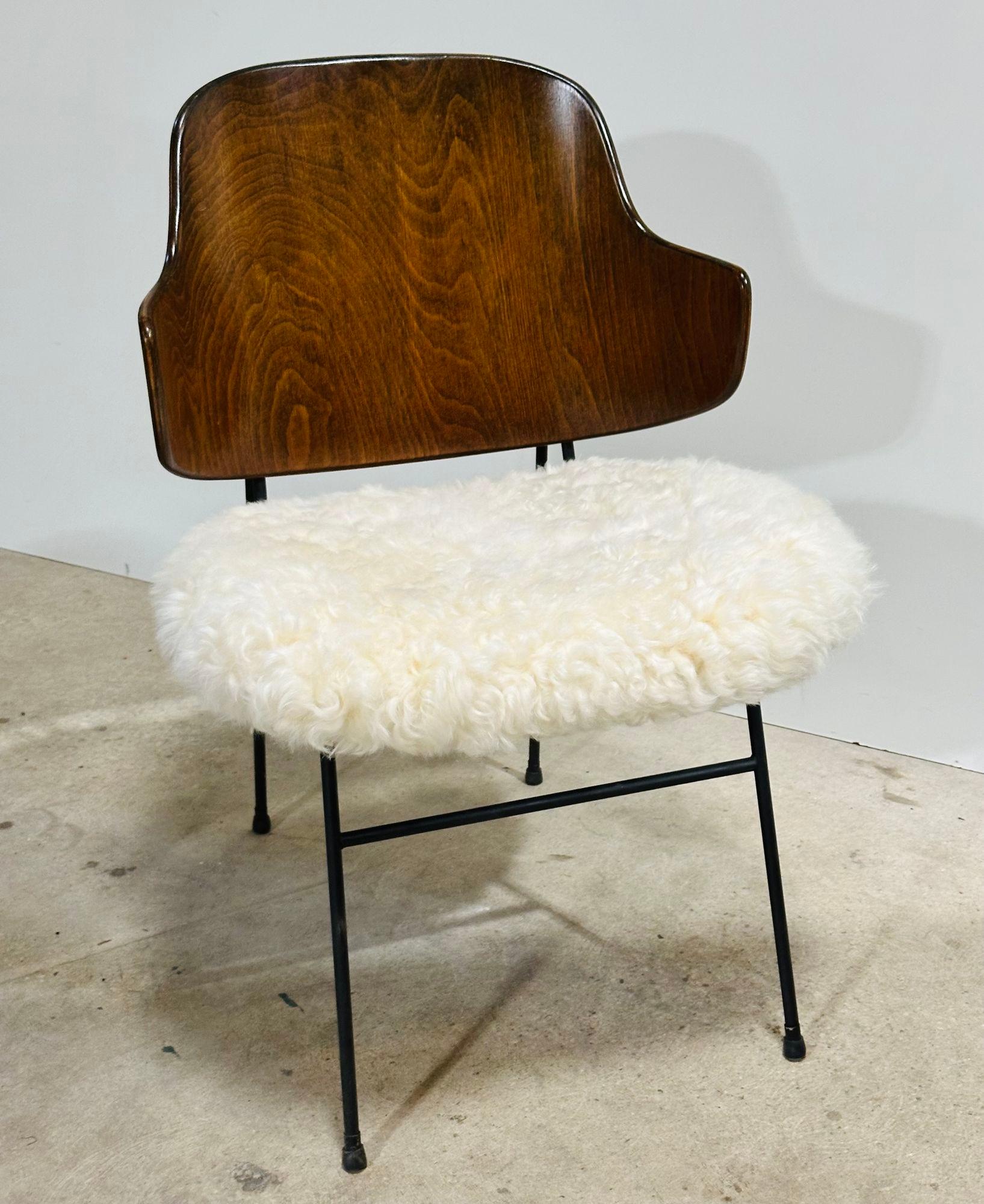 Milieu du XXe siècle Ib Kofod Larsen Chaise longue Pingouin, Danemark 1950 en vente