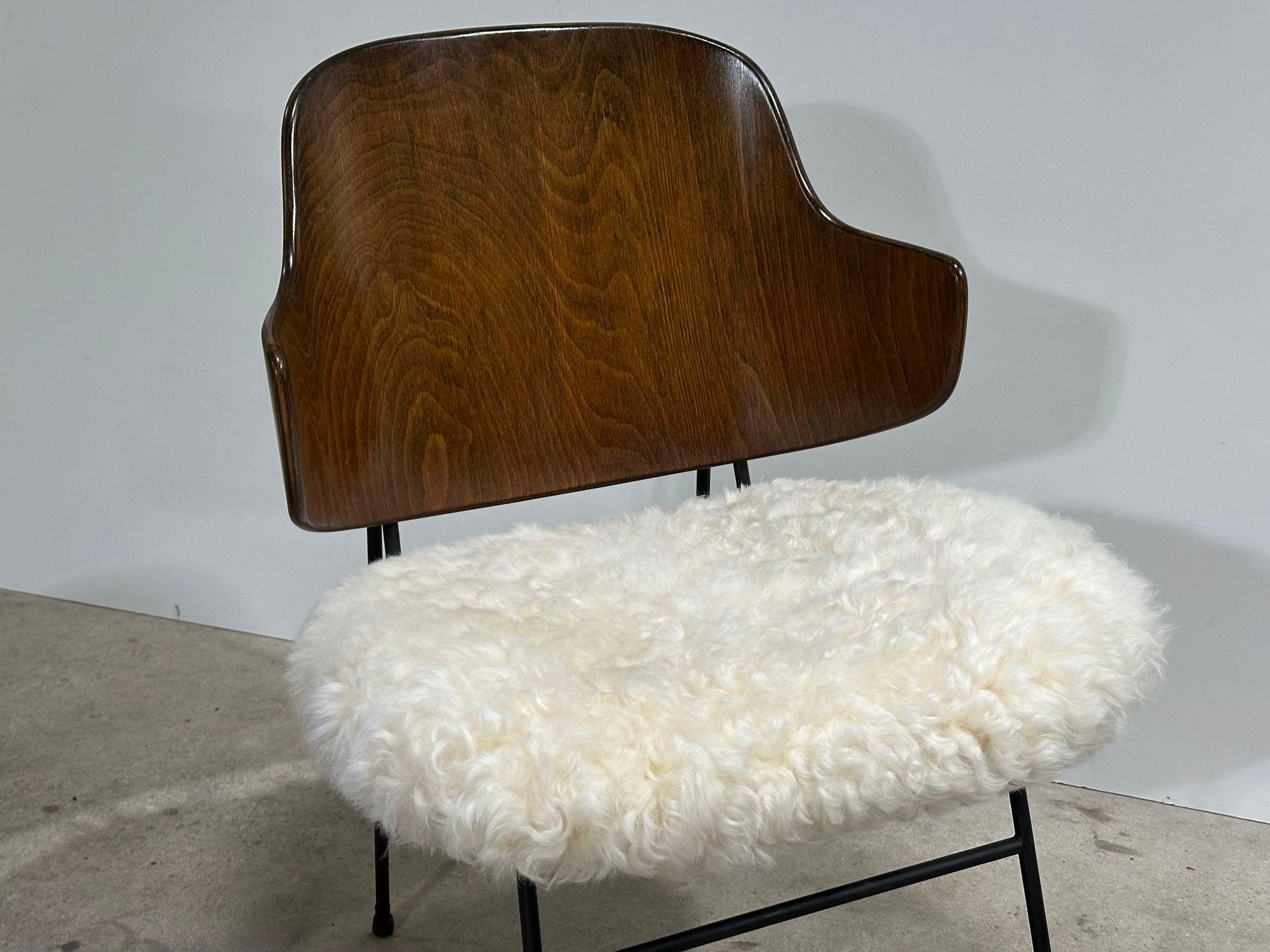 Tissu d'ameublement Ib Kofod Larsen Chaise longue Pingouin, Danemark 1950 en vente