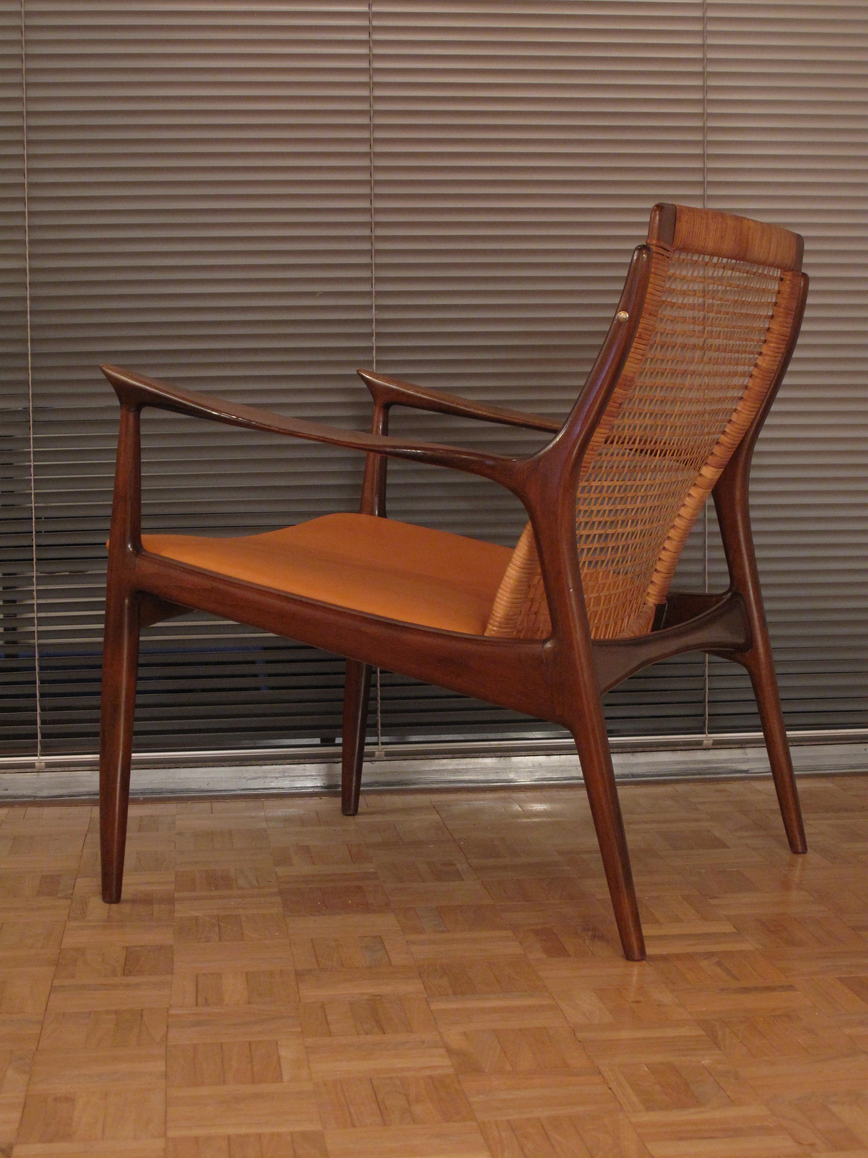 Scandinavian Modern Ib Kofod Larsen Rattan Back Lounge Chair For Selig