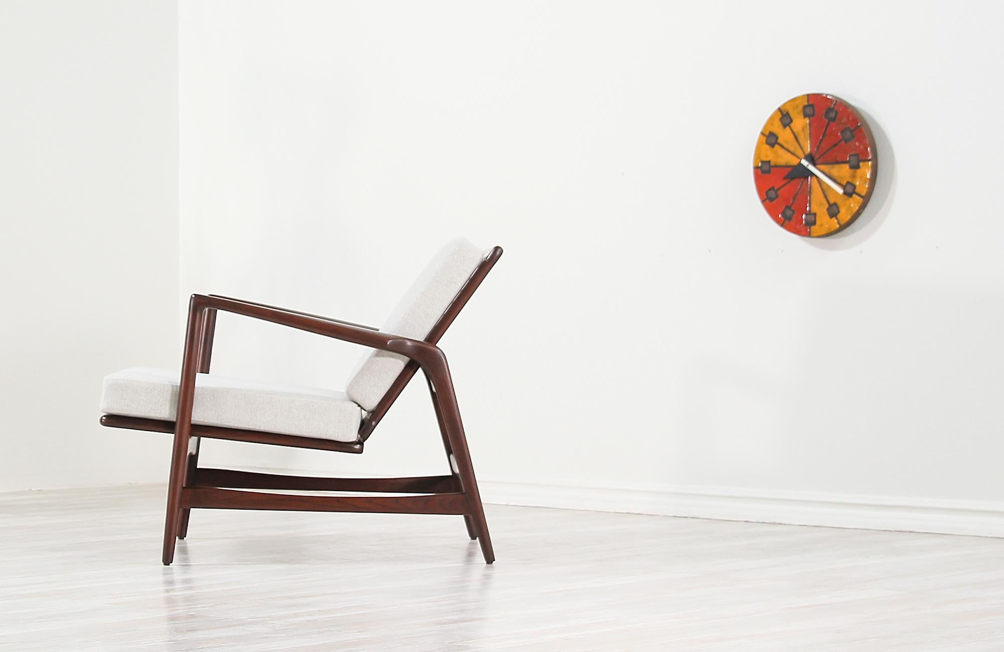 Mid-Century Modern Ib Kofod-Larsen Reclining Lounge Chair for Selig