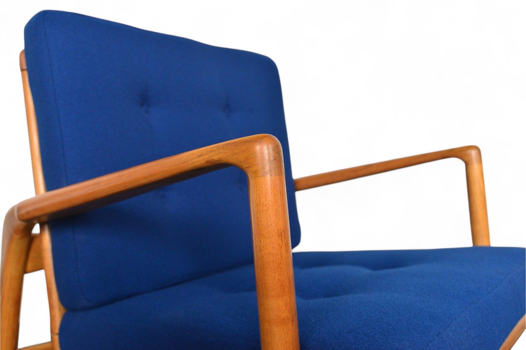 Mid-Century Modern Ib Kofod Larsen Reclining Lounge Chair in Oak For Sale
