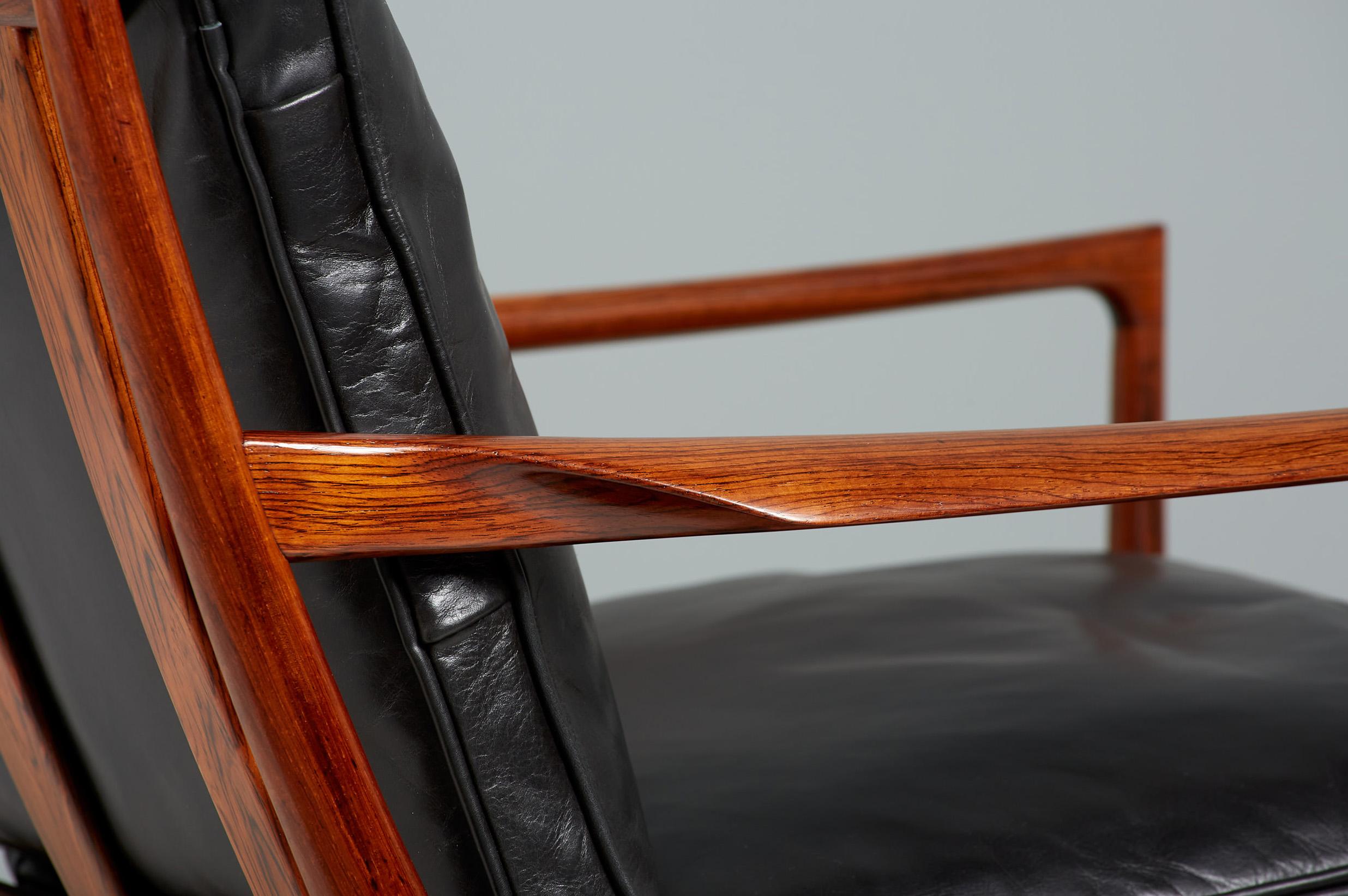 Ib Kofod-Larsen Rosewood Samso Chair, circa 1960s 1