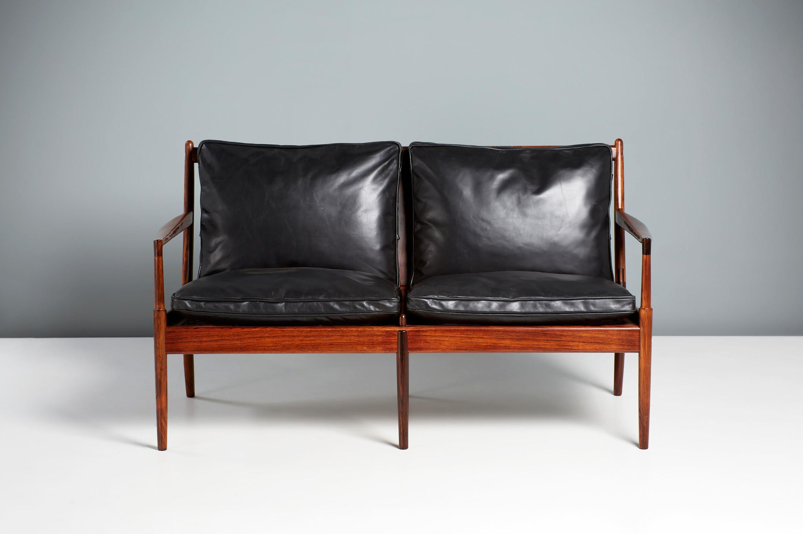 Ib Kofod-Larsen Palisander Samso Sofa, um 1960 (Skandinavische Moderne) im Angebot