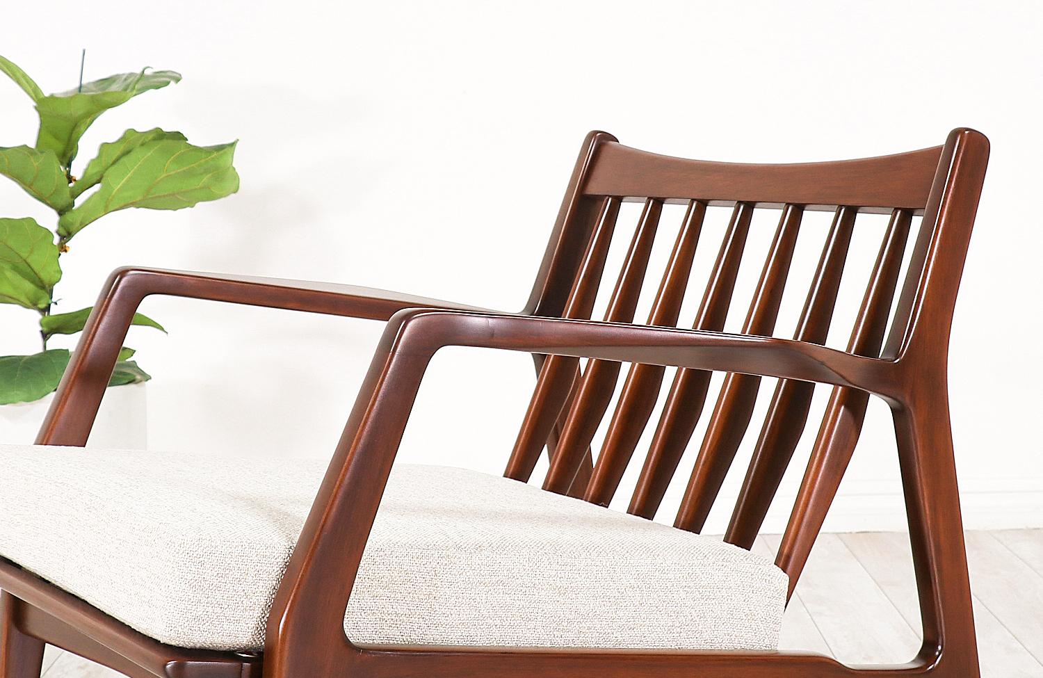 Ib Kofod-Larsen Sculptural Lounge Chair for Selig 1