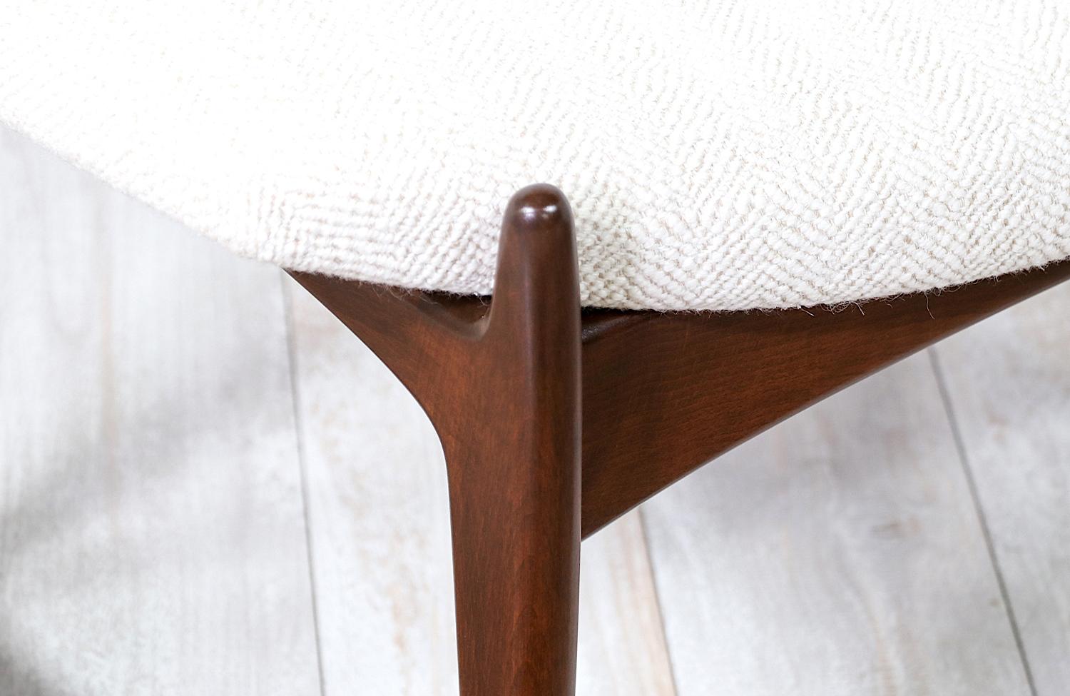 Expertly Restored - Ib Kofod-Larsen Sculptural Reclining Lounge Chair/Ottoman  8