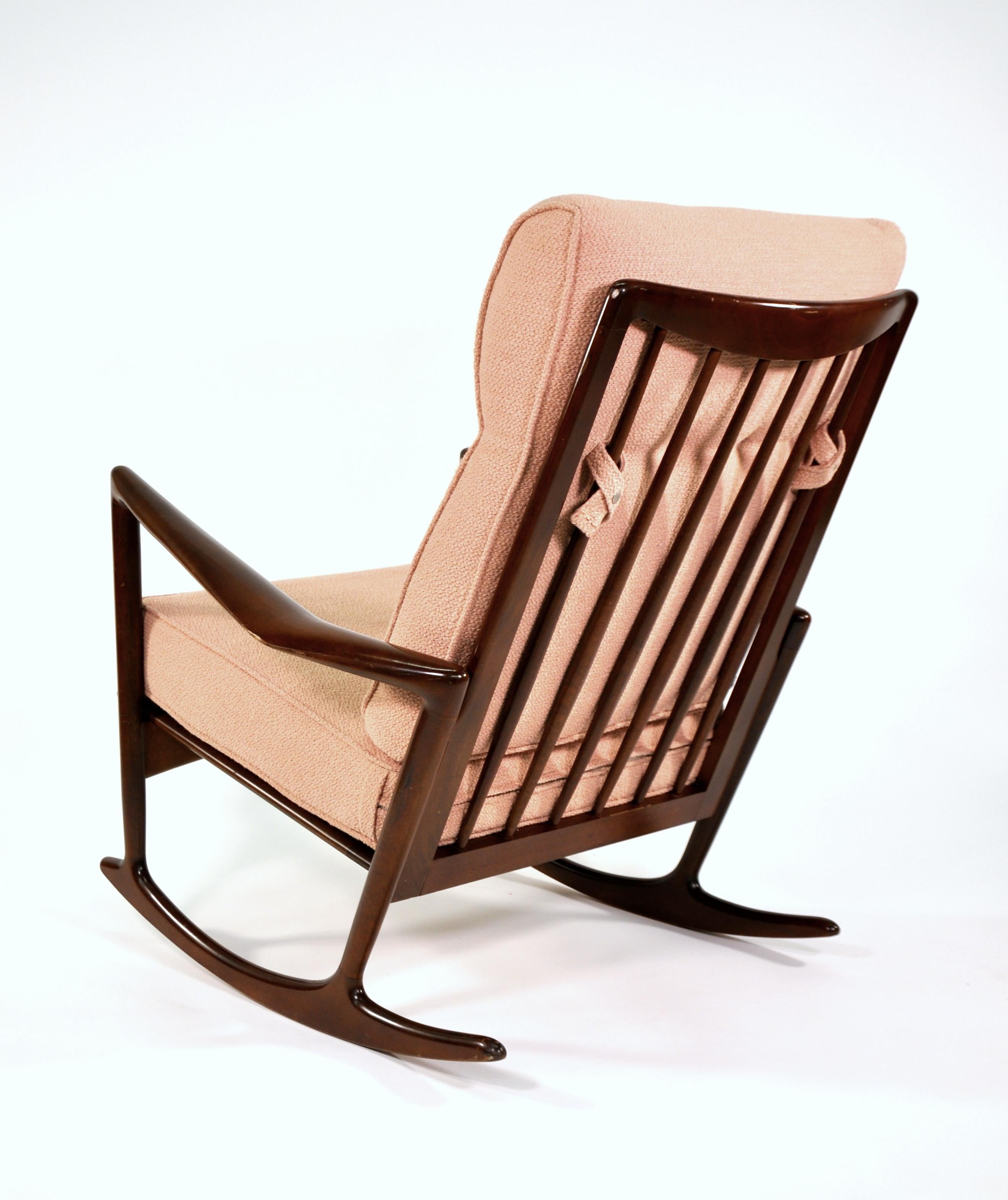 Mid-Century Modern Ib Kofod-Larsen Sculptural Rocking Chair for Selig
