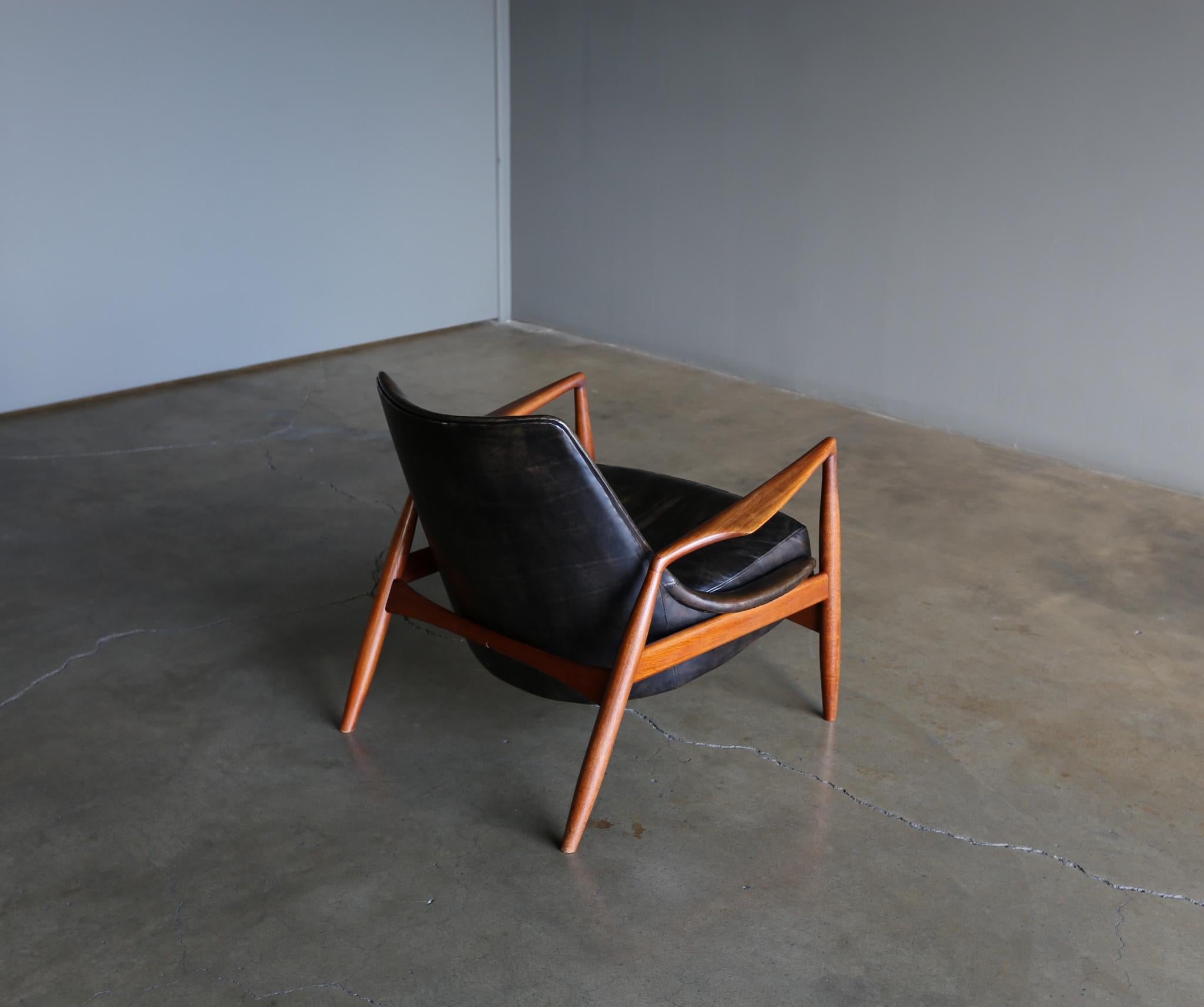 20th Century Ib Kofod-Larsen Seal Lounge Chair for OPE Möbler, circa 1960