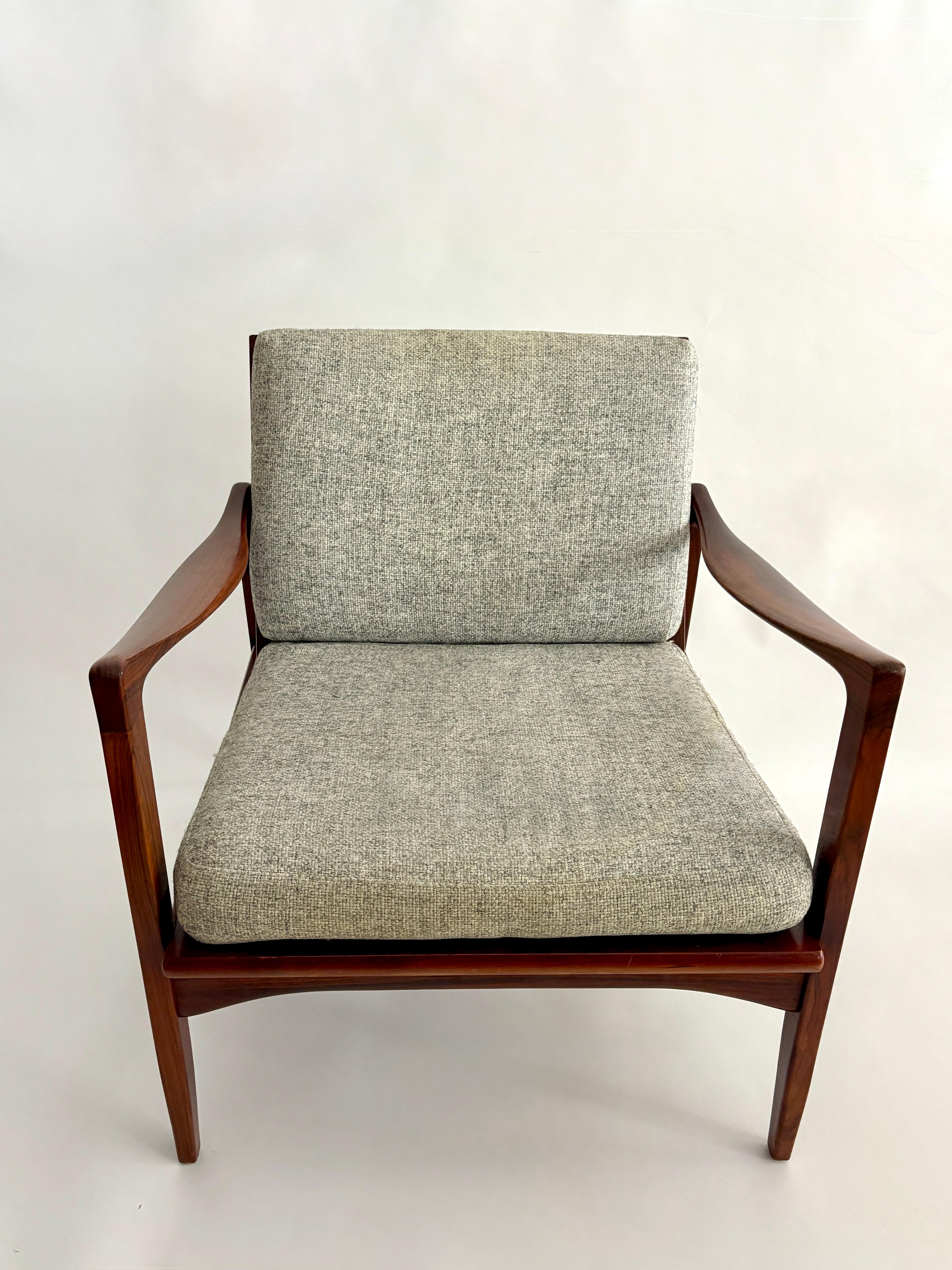 Altro Ib Kofod-Larsen, set di sedie da salotto 