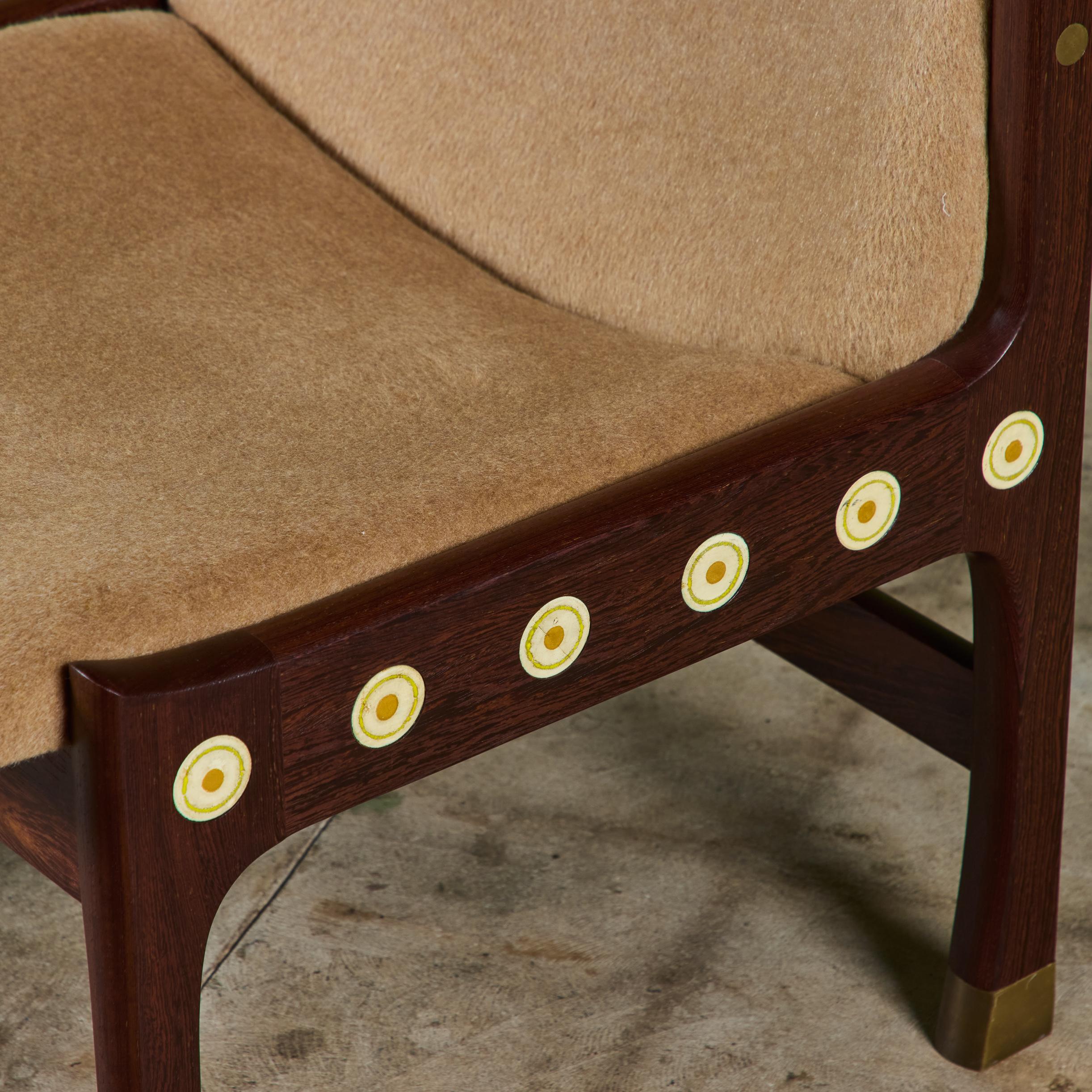 Chaise pantoufle Ib Kofod Larsen de la collection Megiddo en vente 5