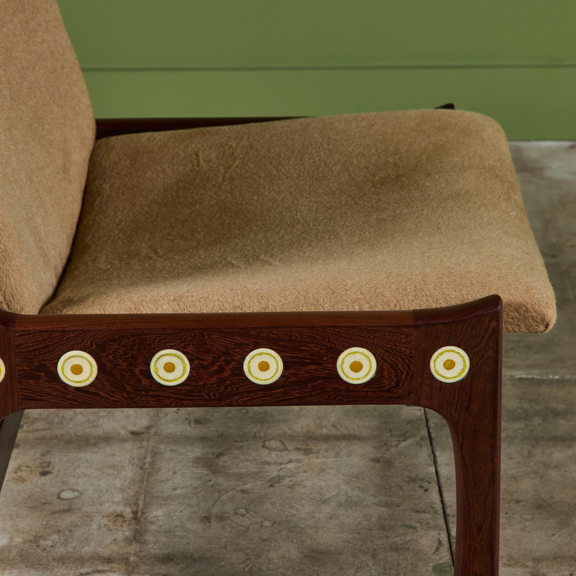 Mid-Century Modern Chaise pantoufle Ib Kofod Larsen de la collection Megiddo en vente