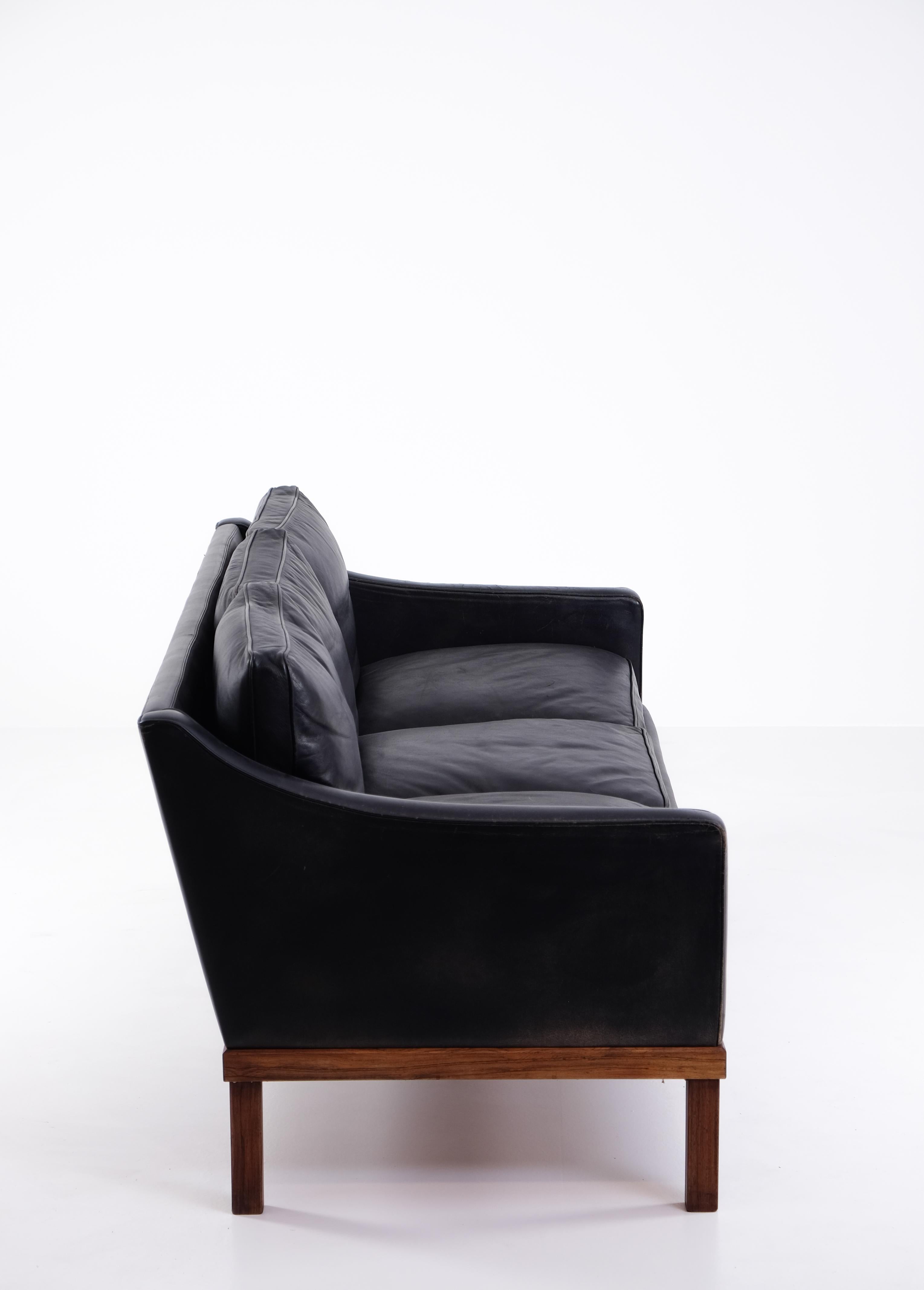 Swedish Set of 2 Ib Kofod-Larsen sofas model 