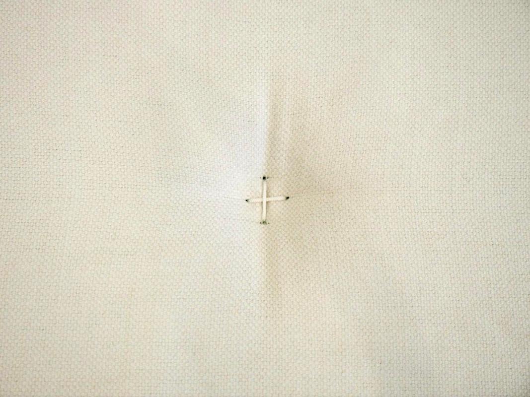 Gepolstertes Tagesbett aus Teakholz und weißem Stoff von Ib Kofod-Larsen (20. Jahrhundert)
