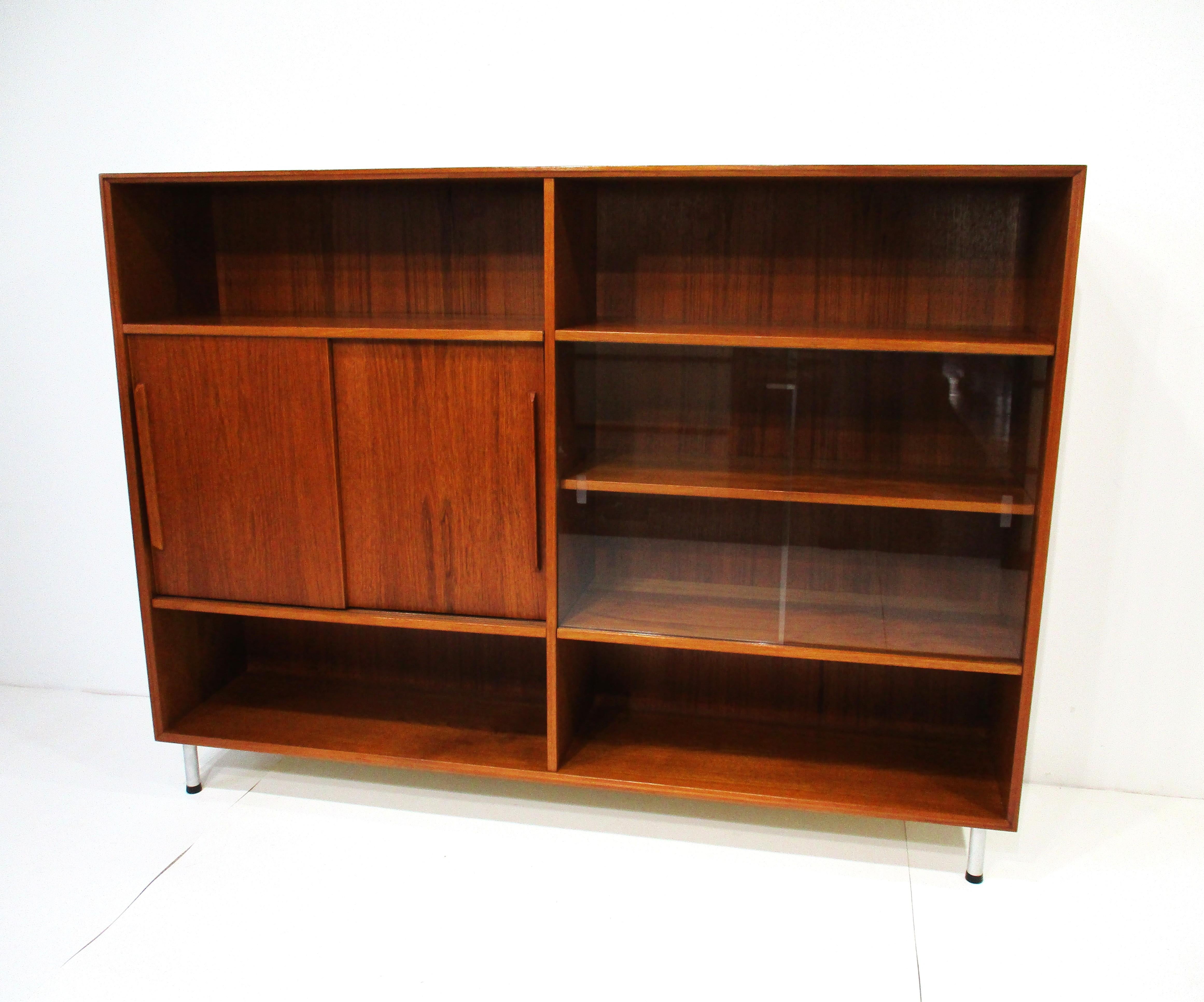 Libreria Ib Kofod Larsen in teak Danimarca in vendita 3