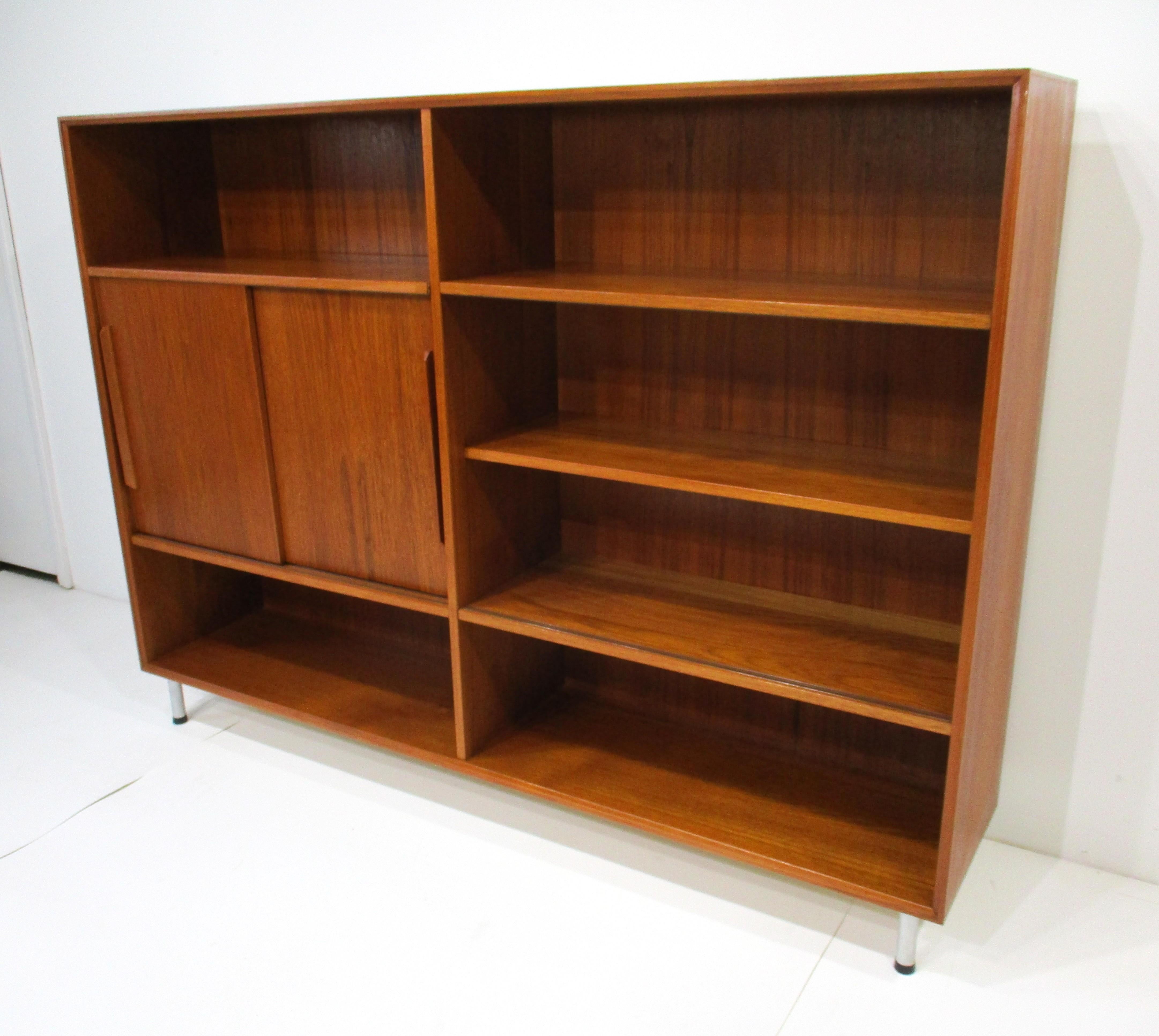 Libreria Ib Kofod Larsen in teak Danimarca in vendita 2