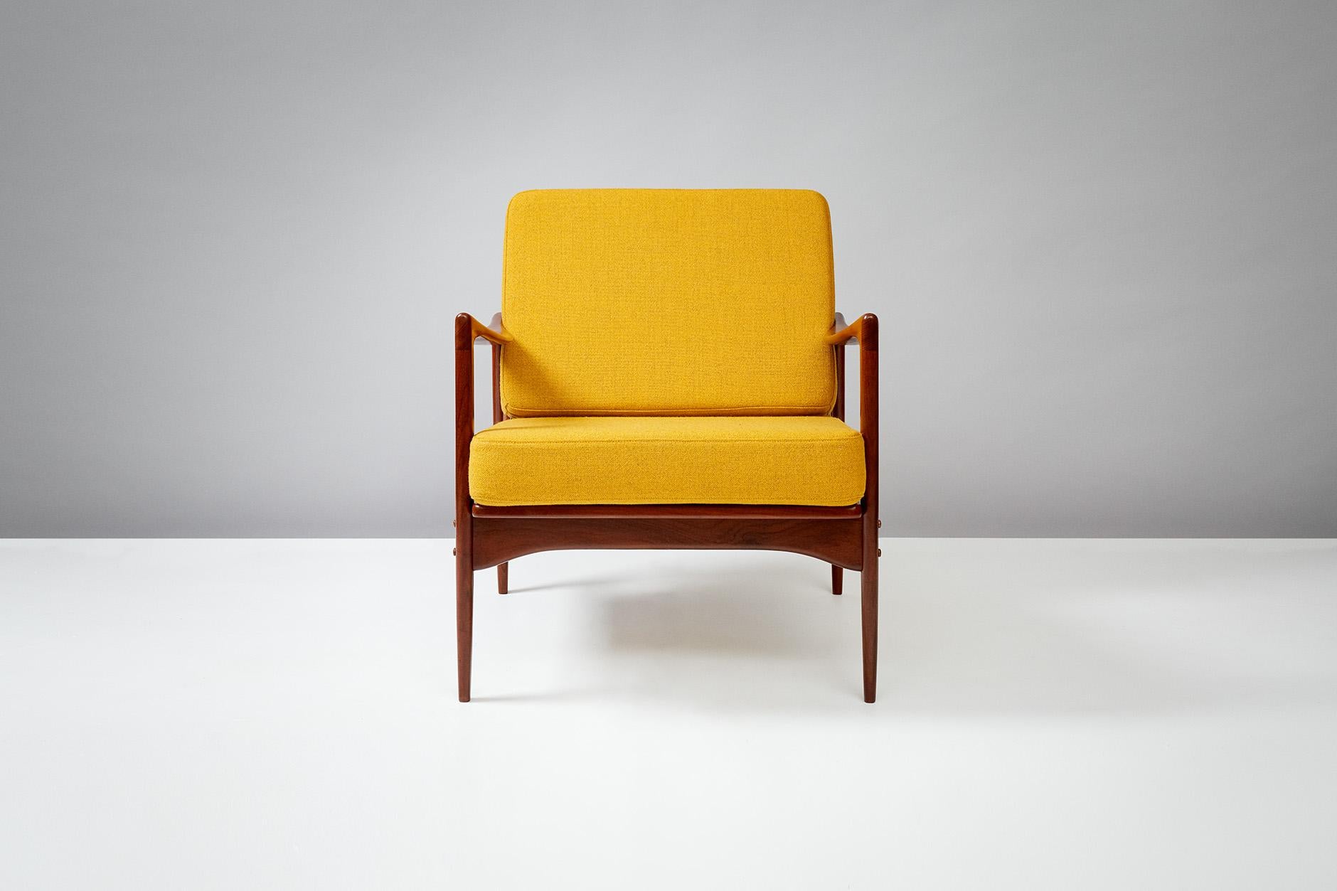 Ib Kofod-Larsen

'Candidate' lounge chair, circa 1960

Afromosia teak lounge chair produced by OPE, Sweden, circa 1960. New foam cushions covered in DePloeg mustard yellow wool fabric.