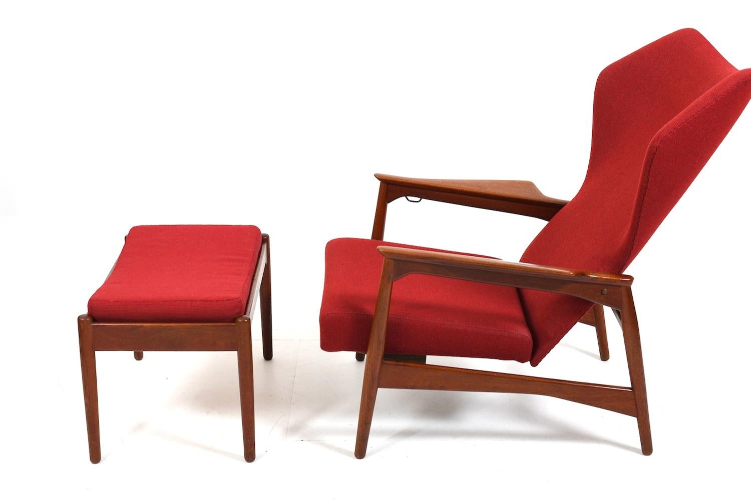 Danish Ib Kofod-Larsen Teak Cloud Master Reclinner Chair 1950s For Sale