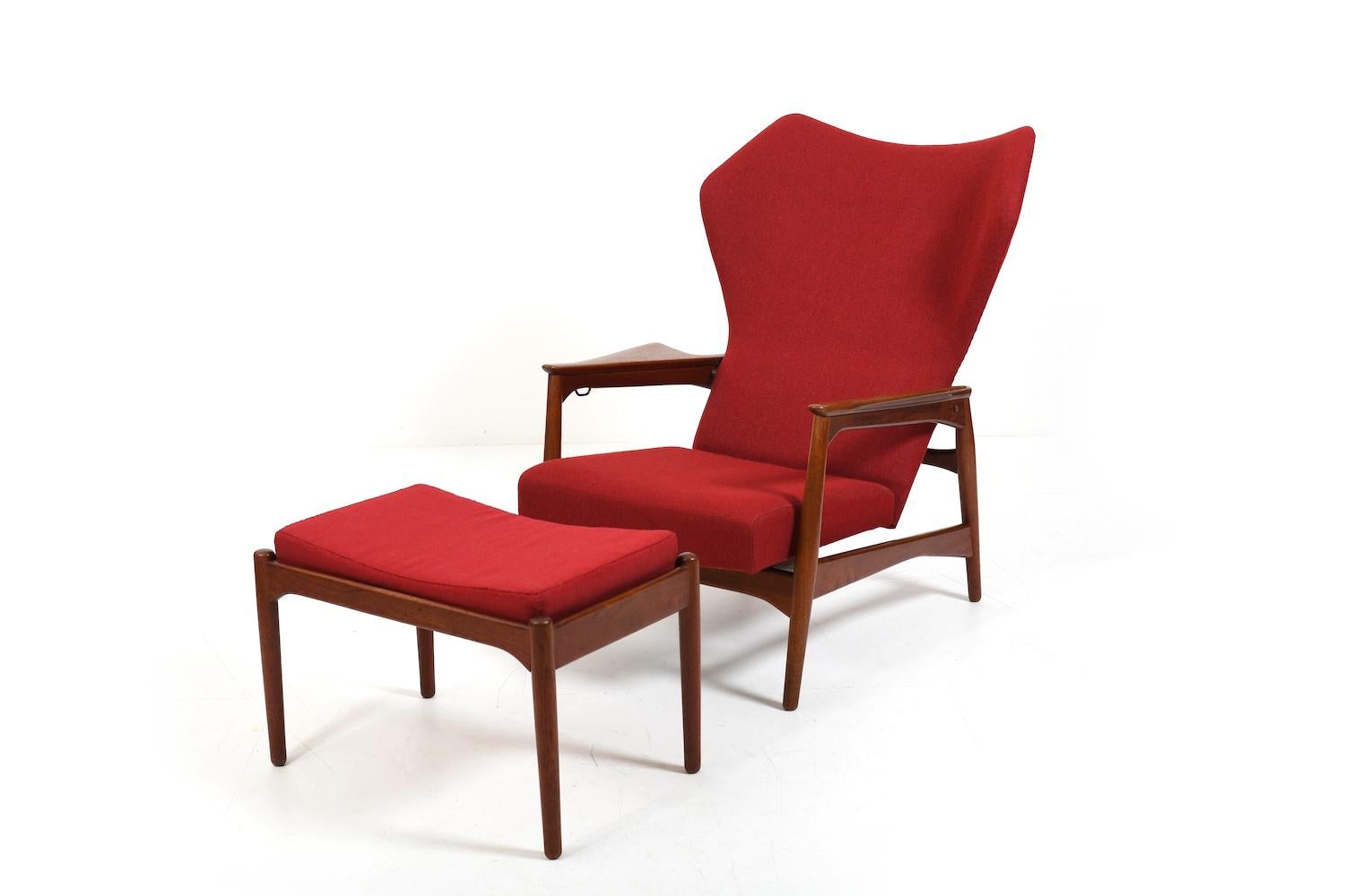 Ib Kofod-Larsen Teak Cloud Master Reclinner Chair 1950s In Good Condition For Sale In Handewitt, DE