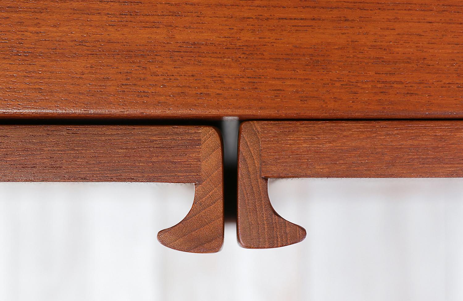 Ib Kofod-Larsen Teak Credenza for Faarup Møbelfabrik 5