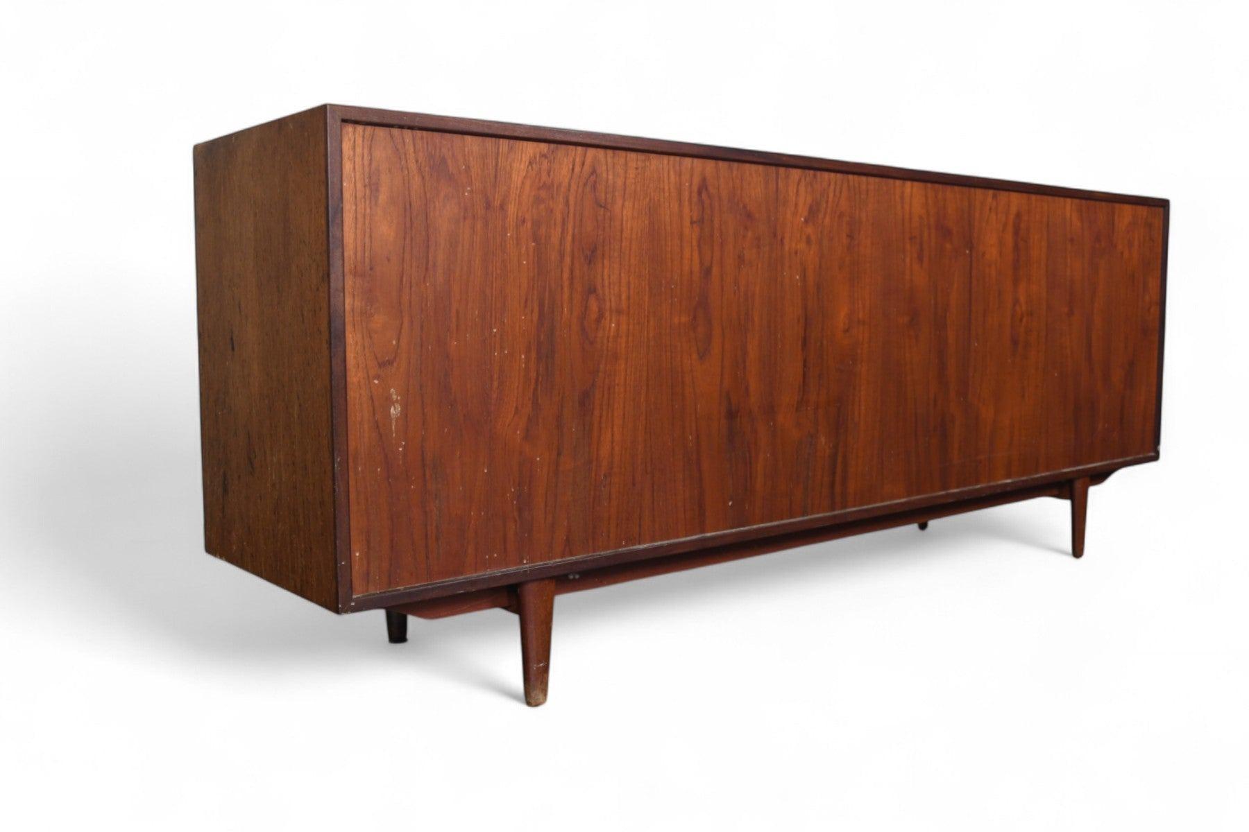 Ib Kofod Larsen Teak Mid Century Credenza for Brande For Sale 6