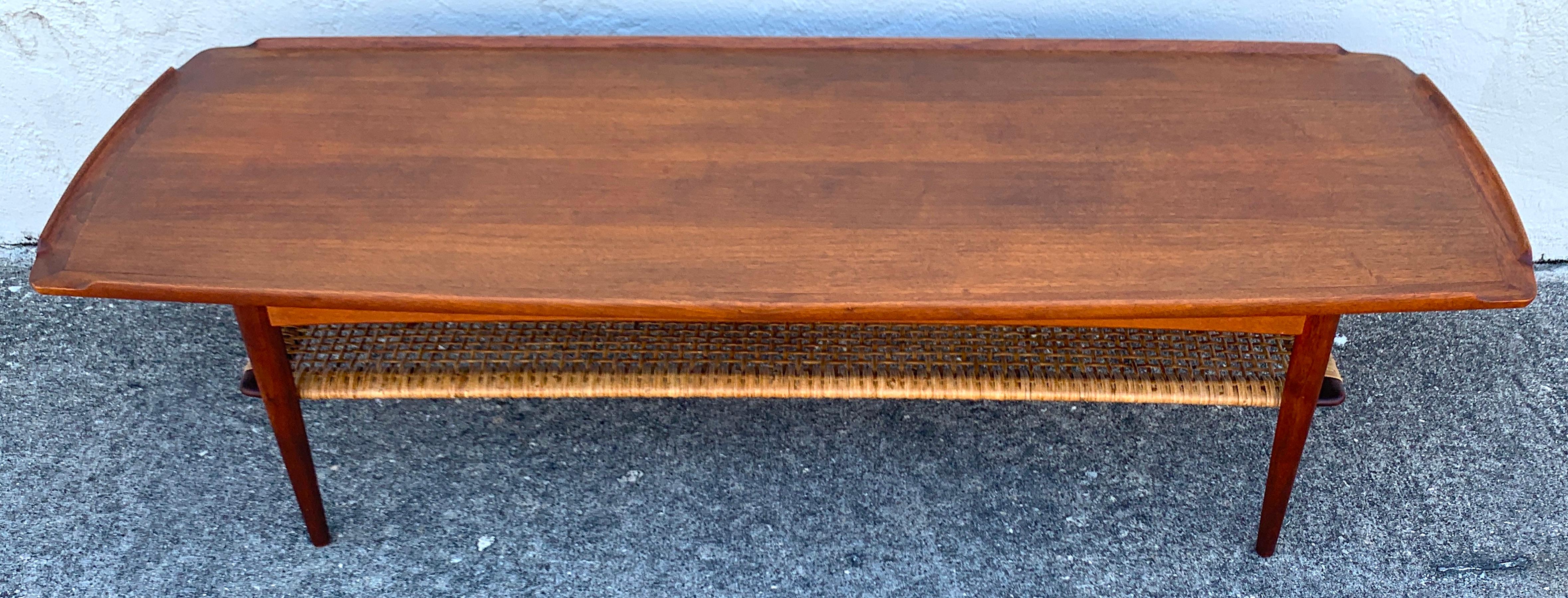 Ib-Kofod Larsen, Two-Tier Teak Surfboard Coffee Table with Caned Shelf In Good Condition In West Palm Beach, FL