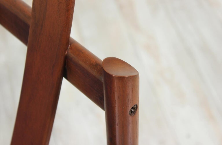 Ib Kofod-Larsen Walnut Lounge Chair for Selig For Sale 2