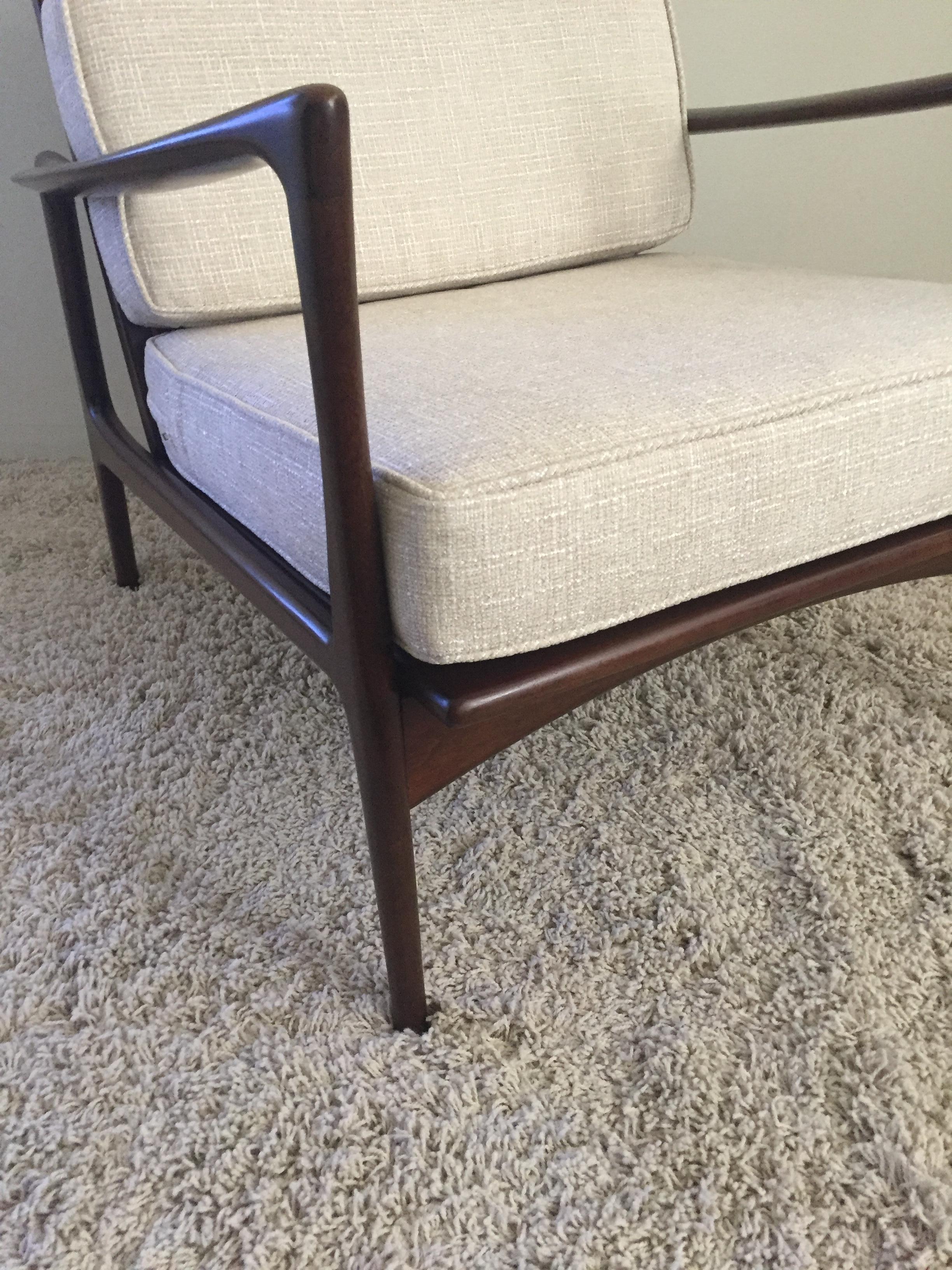 Ib Kofod-Larson Spear Head Chair Cane back In Good Condition In Westport, CT