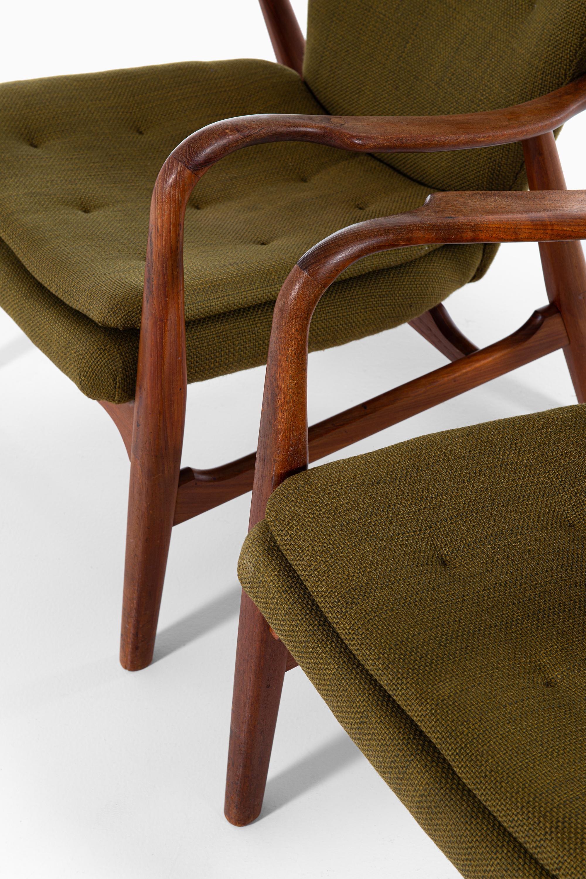 Ib Madsen & Acton Schubell Easy Chairs Produced by Madsen & Schubell in Denmark 4