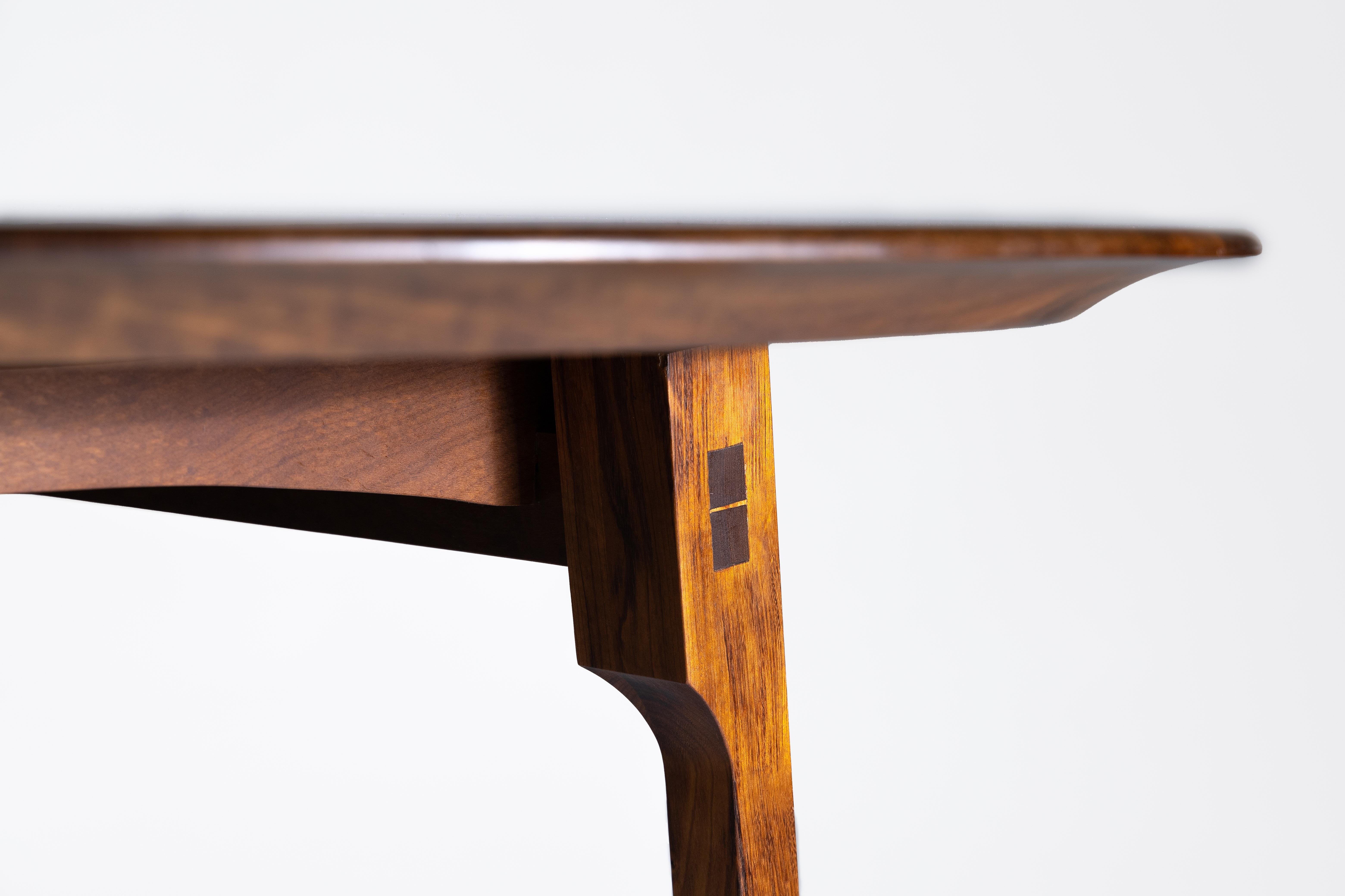 Bois Ibá Round Table en vente