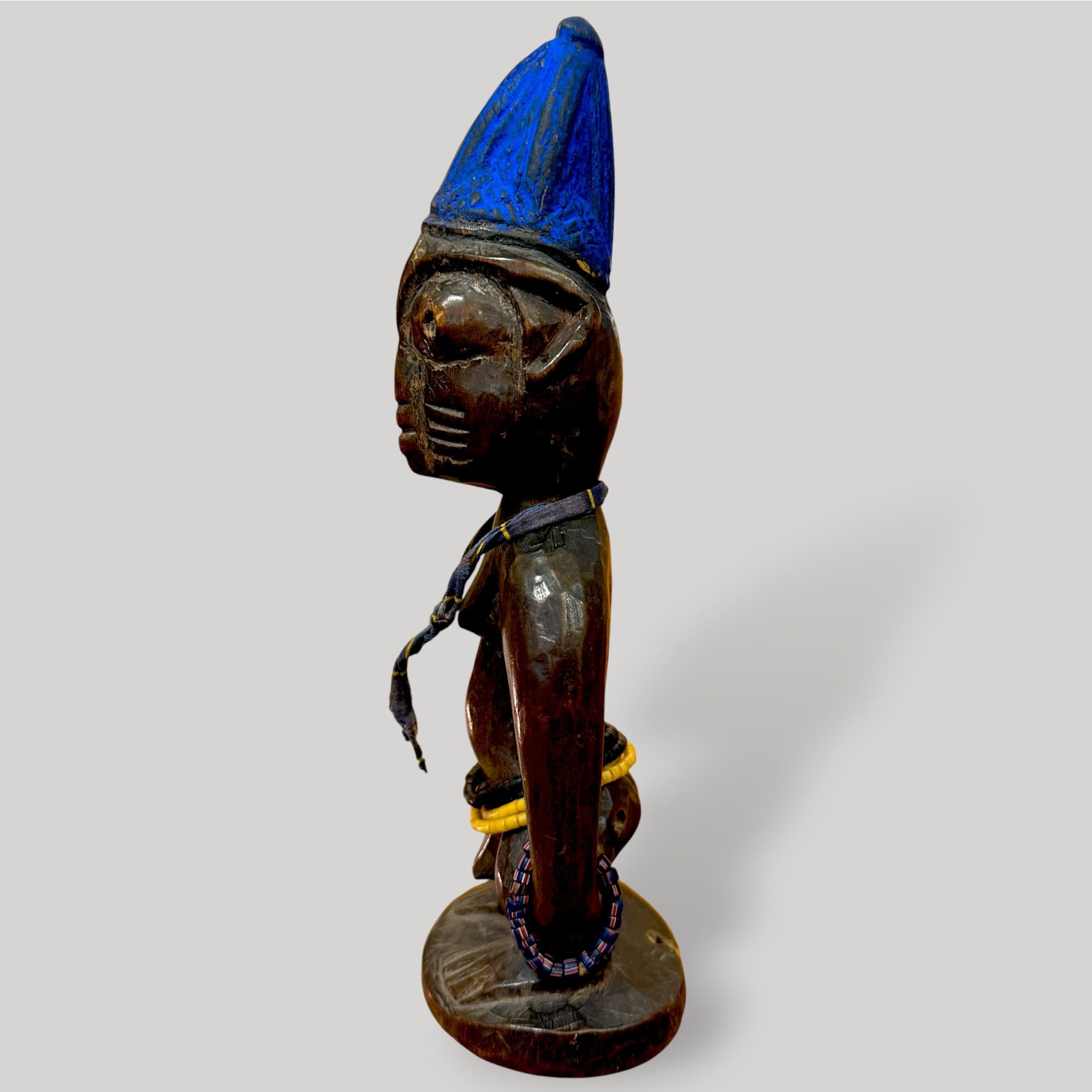 Ibedji-Statuette - Yoruba-Kultur, Nigeria, um 1930 (20. Jahrhundert) im Angebot 4