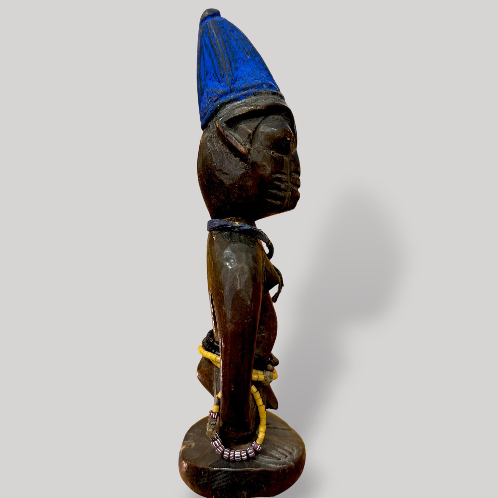 Ibedji-Statuette - Yoruba-Kultur, Nigeria, um 1930 (20. Jahrhundert) im Angebot 2
