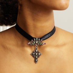 17th Century Cross Table-Cut Diamonds Colombian Emerald Pendant