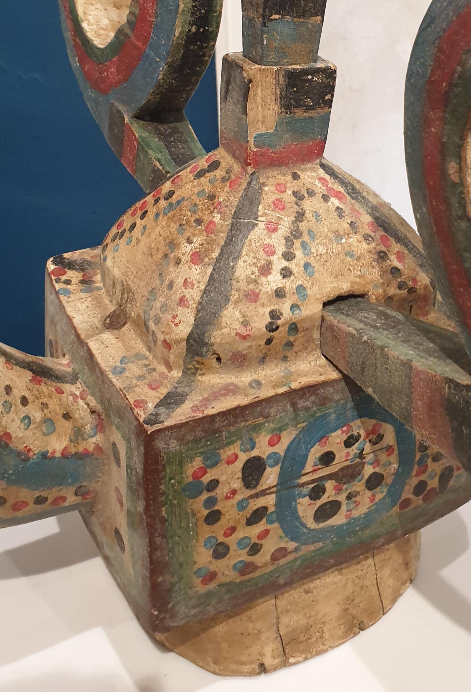 Escultura de madera ibibio kalao (gran cálao), Nigeria. en venta 7