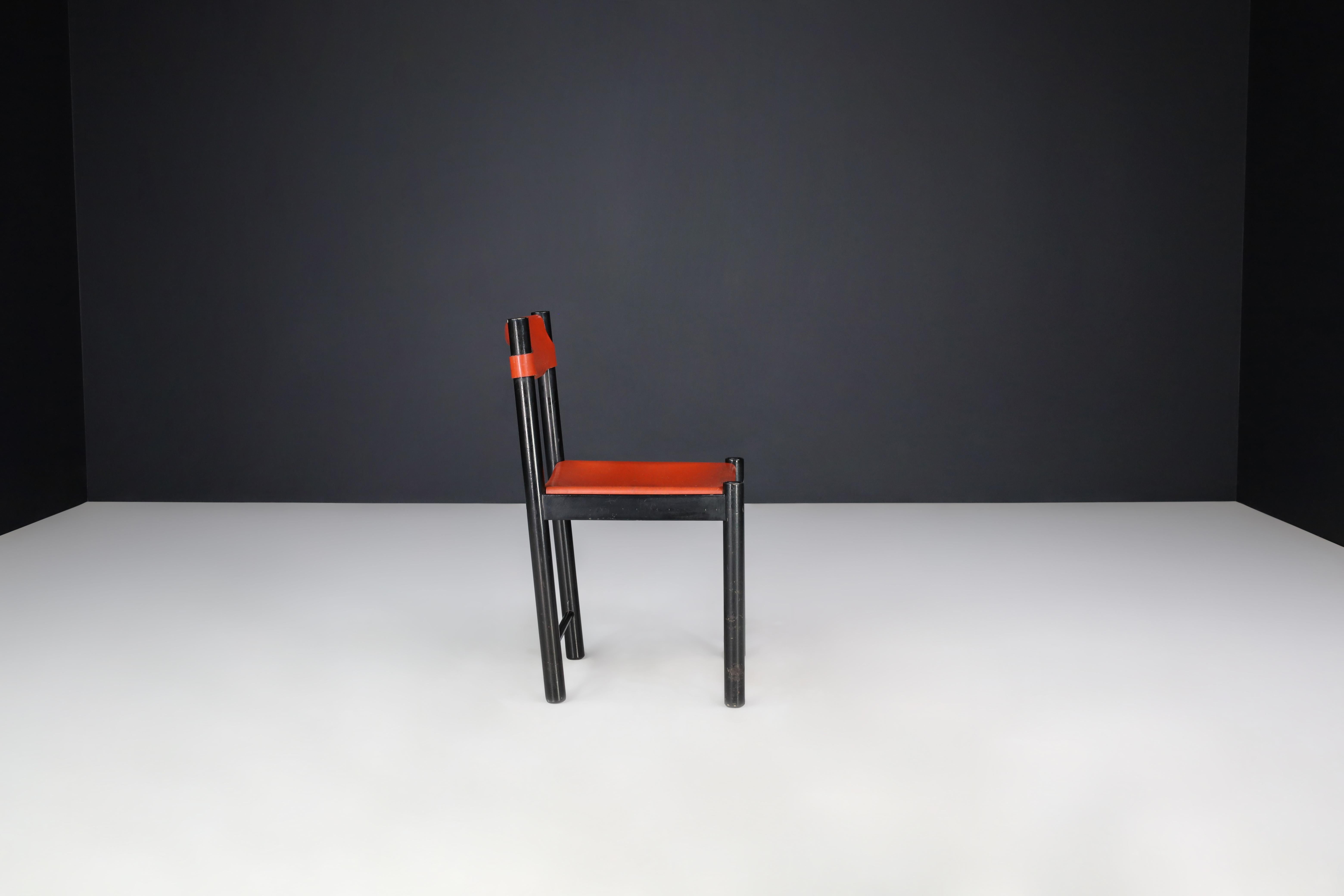 Postmoderne Ensemble de six chaises de salle à manger Ibisco Sedie en cuir cognac patiné, Italie  en vente