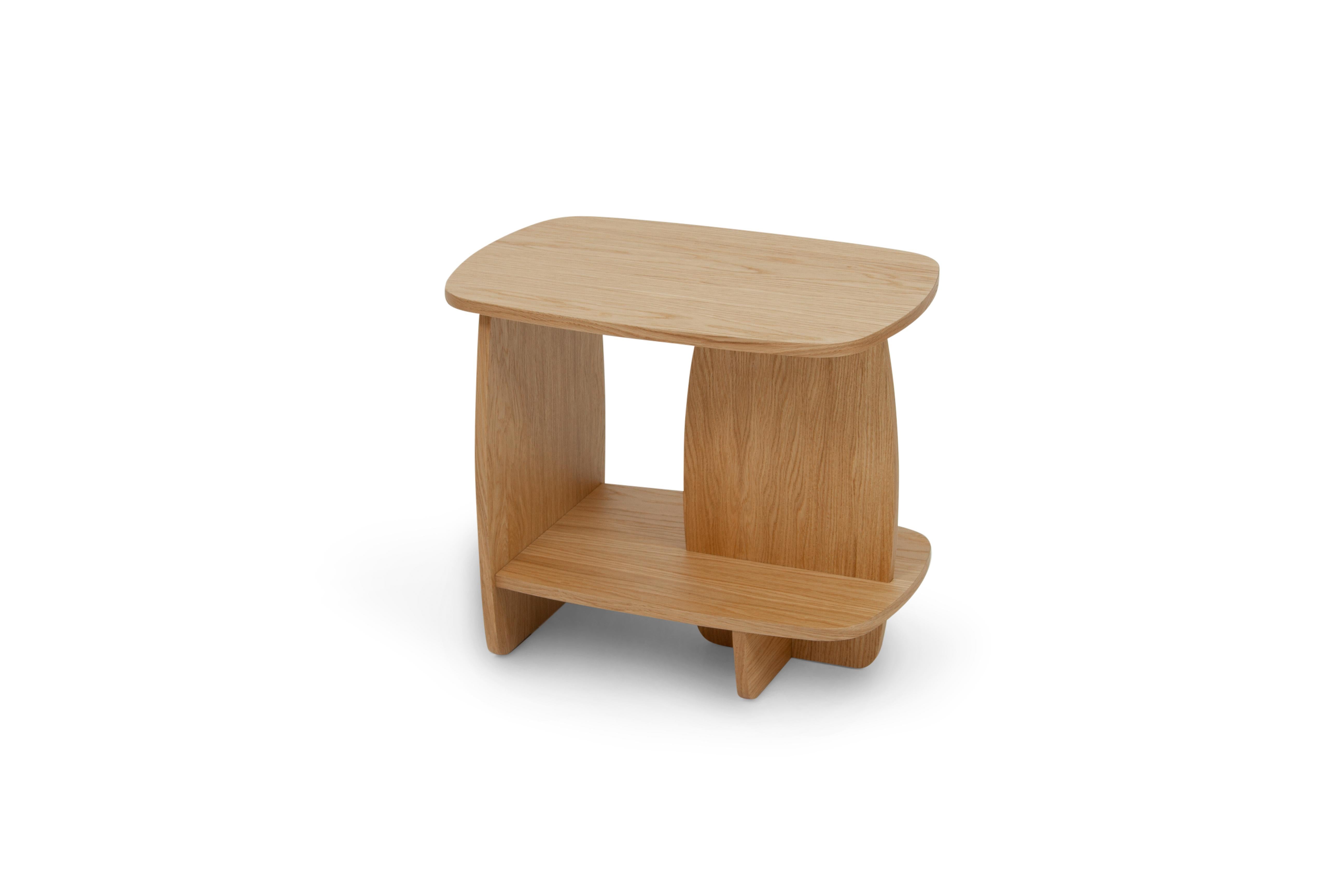 Ibon M side table with storage · Oak For Sale 3
